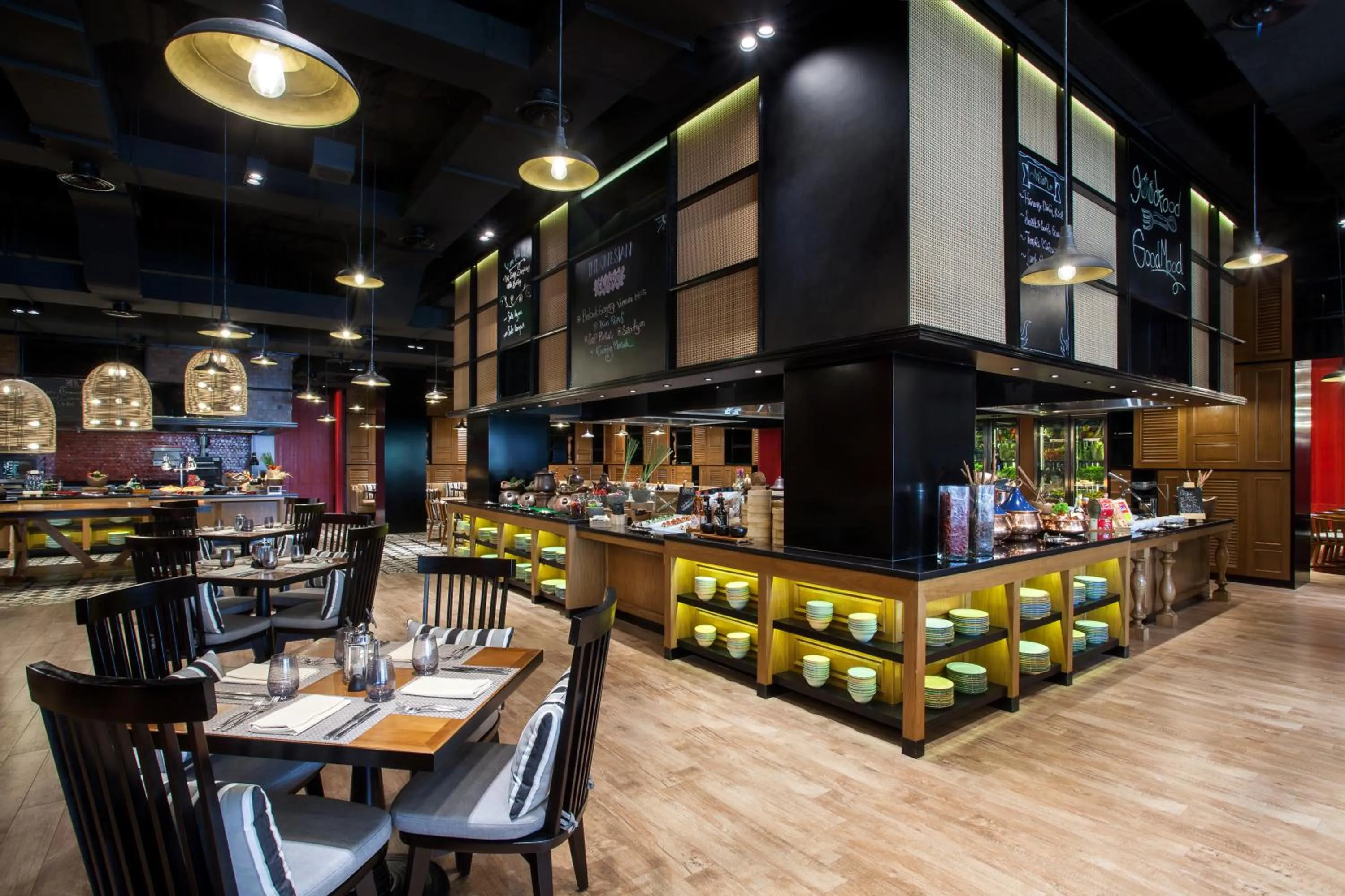 Restaurant/places to eat in Pullman Ciawi Vimala Hills Resort