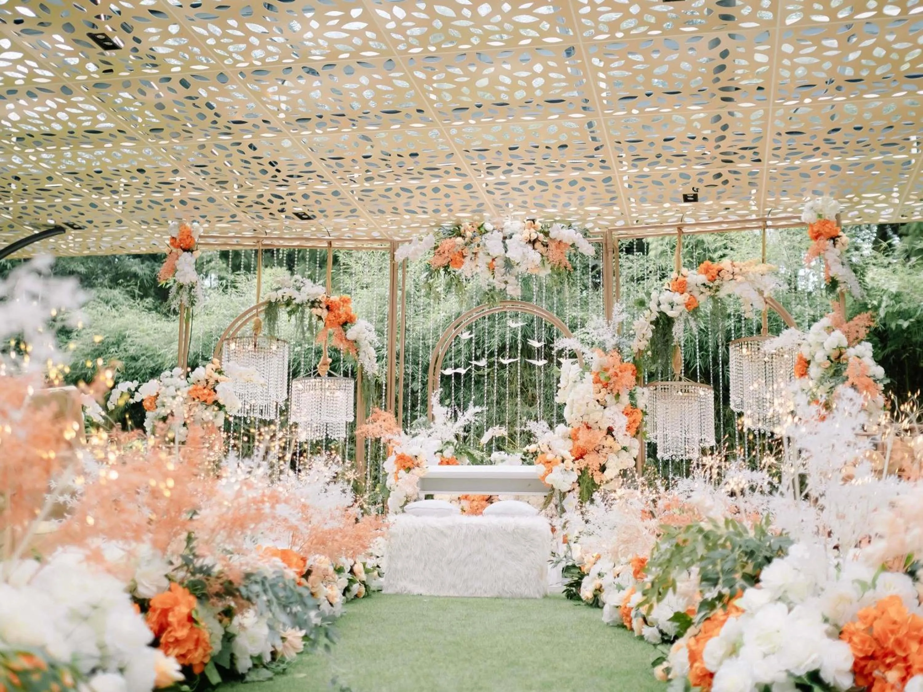 wedding in Pullman Ciawi Vimala Hills Resort