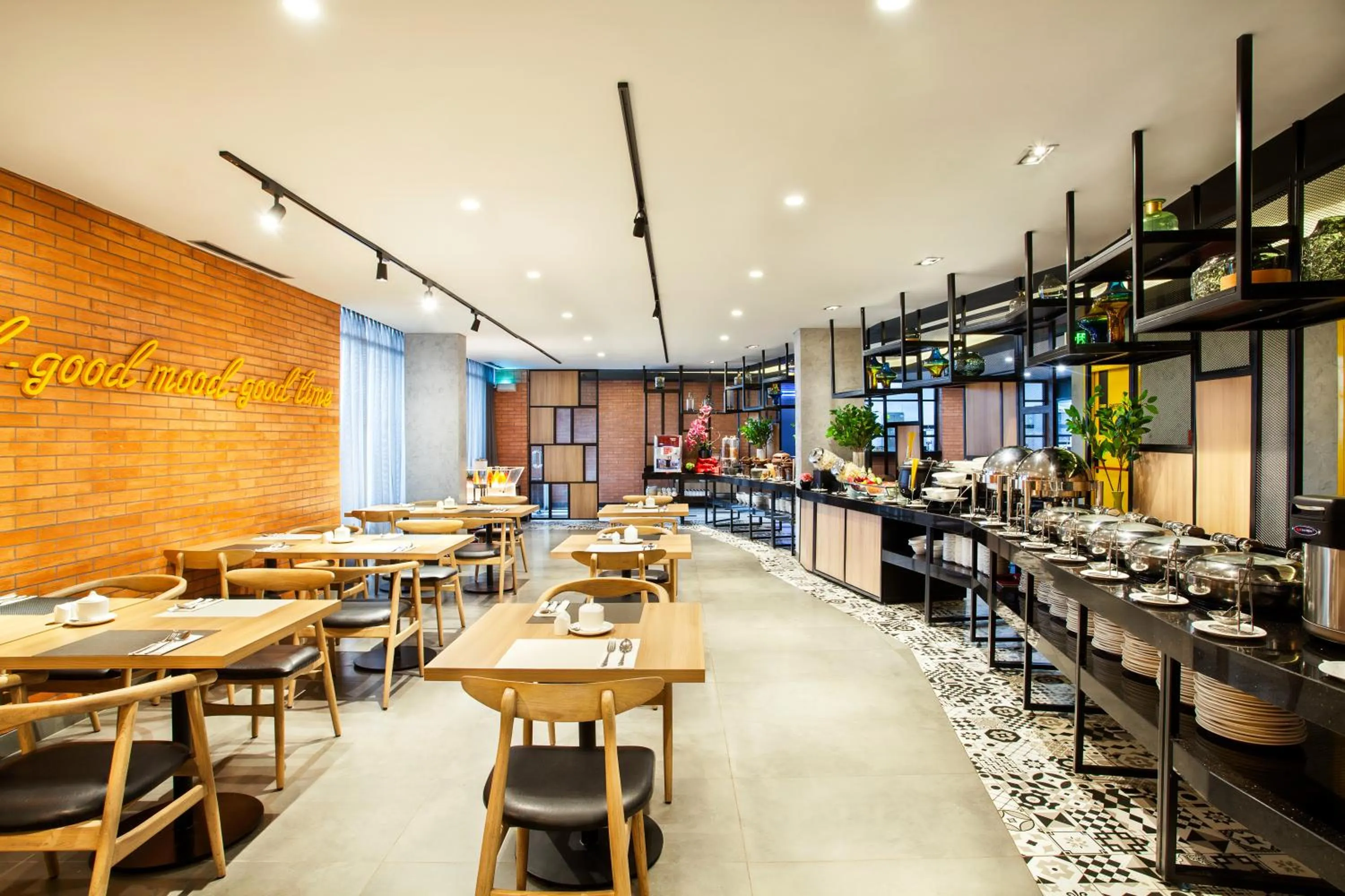 Restaurant/places to eat in ibis Styles Bekasi Jatibening