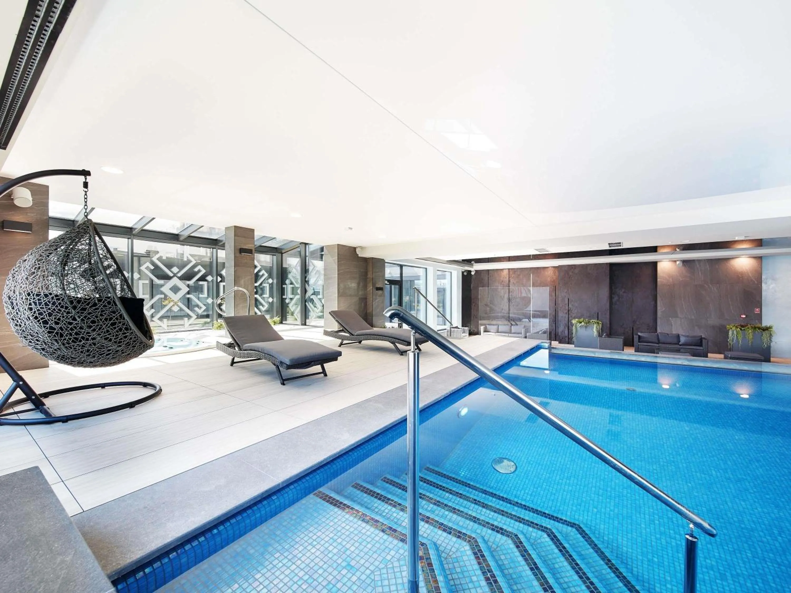 Pool view in ibis Styles Nowy Targ