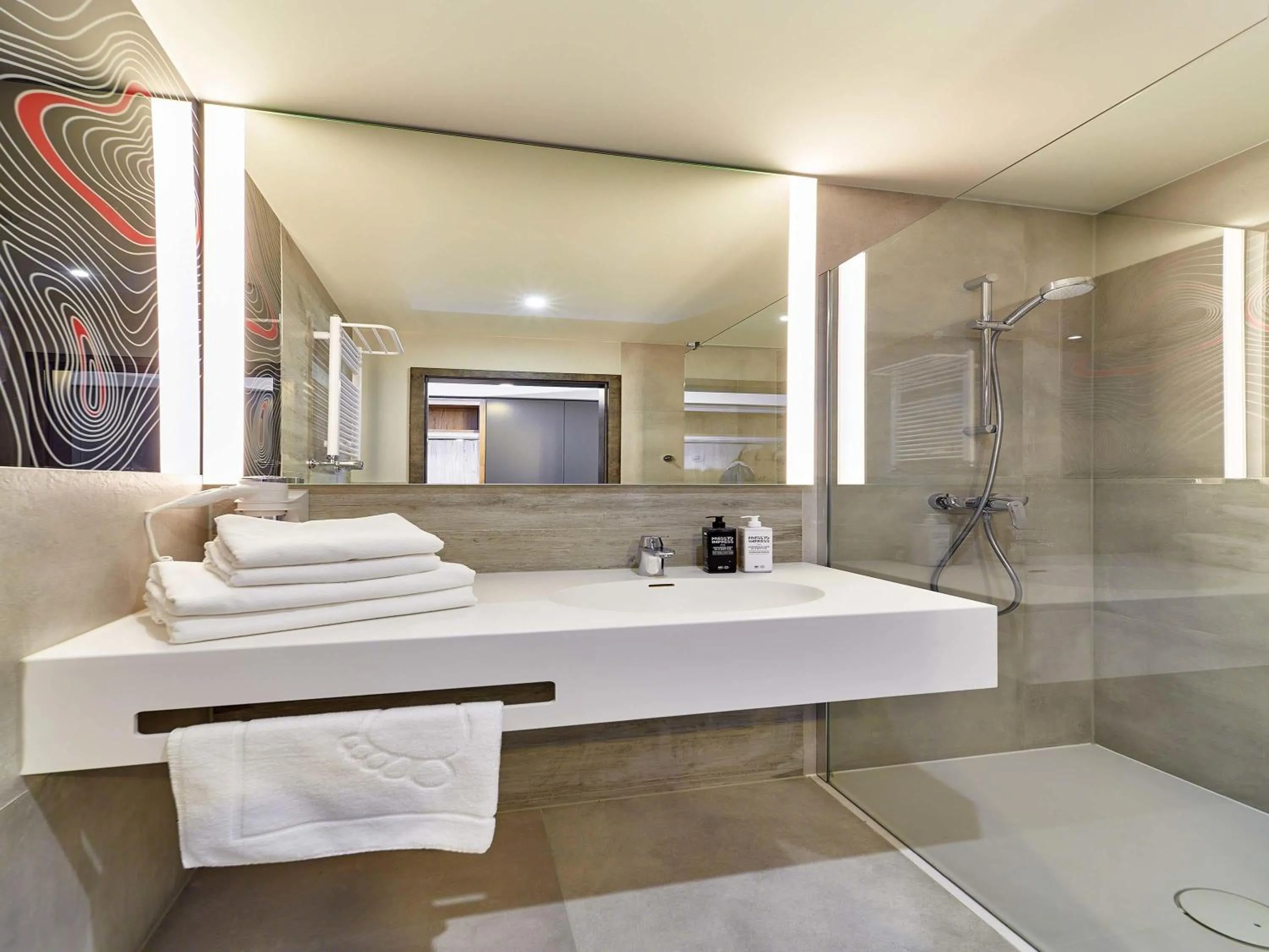 Bedroom in ibis Styles Nowy Targ