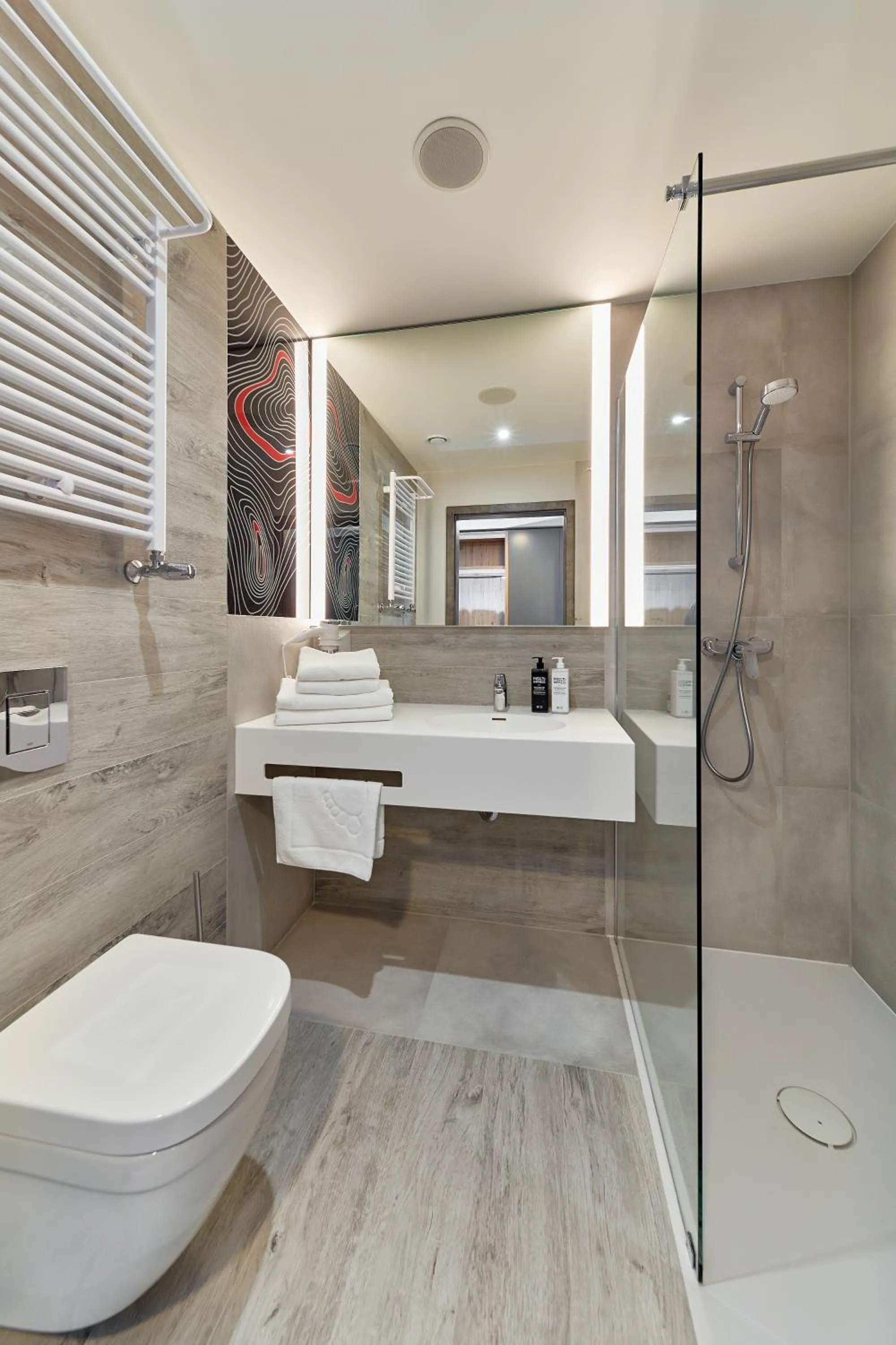 Shower in ibis Styles Nowy Targ