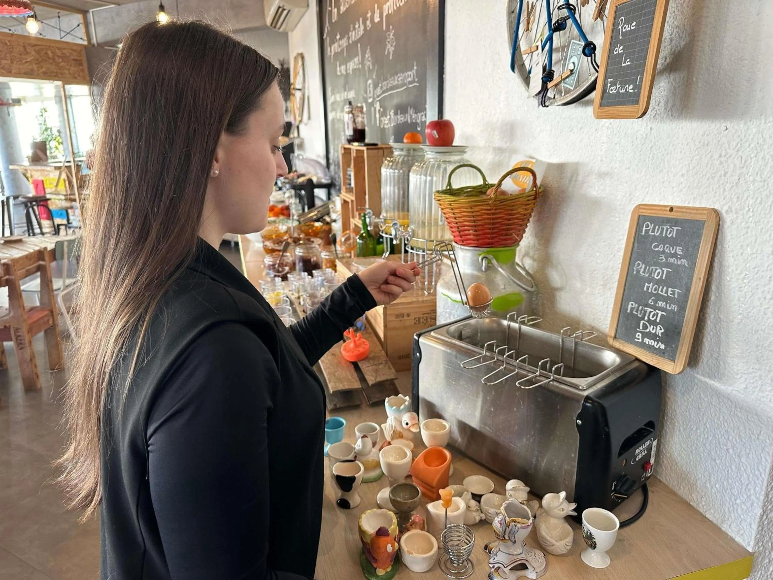 Breakfast in greet Hotel Bordeaux Aeroport