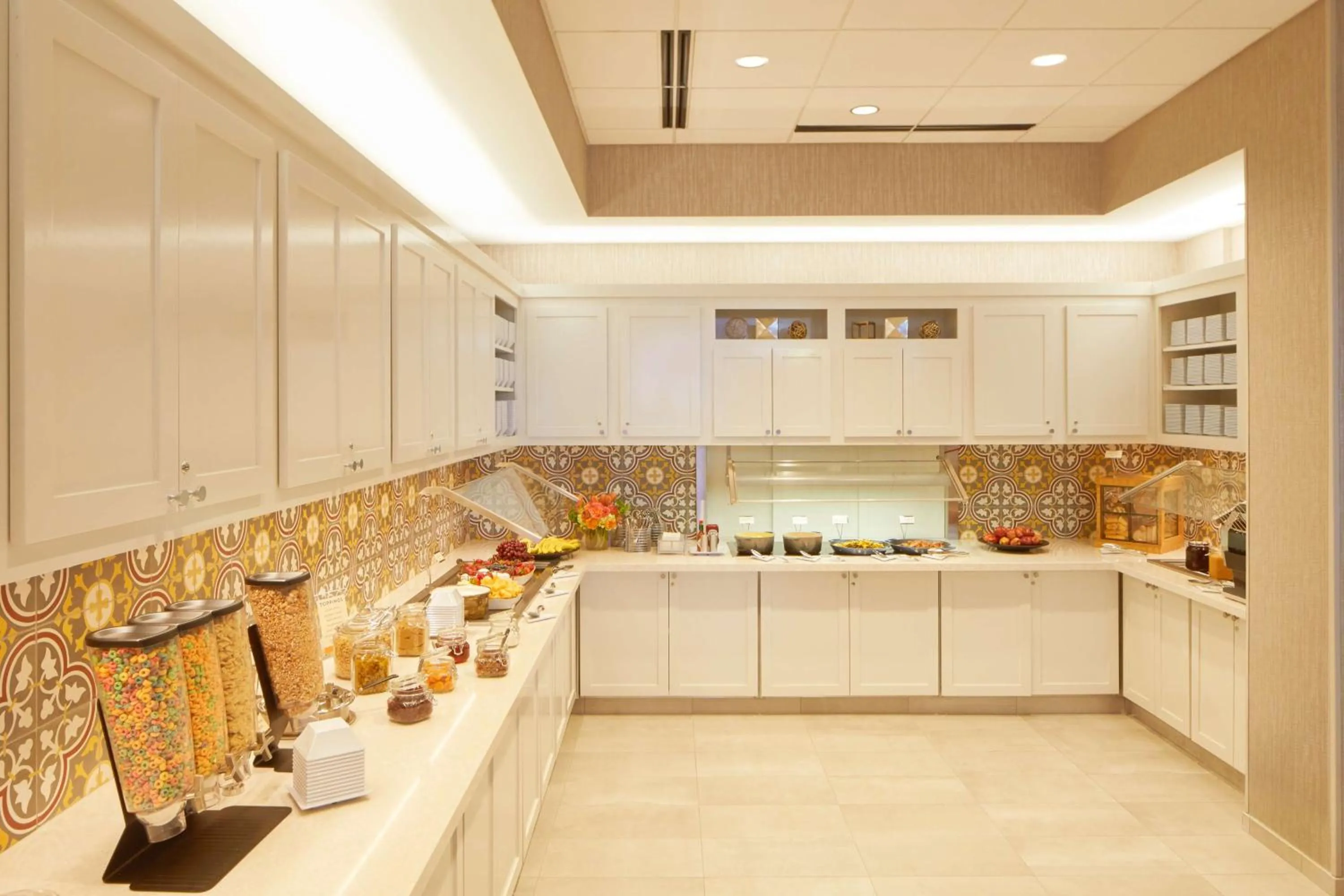 Breakfast in Hyatt Place Las Vegas at Silverton Village