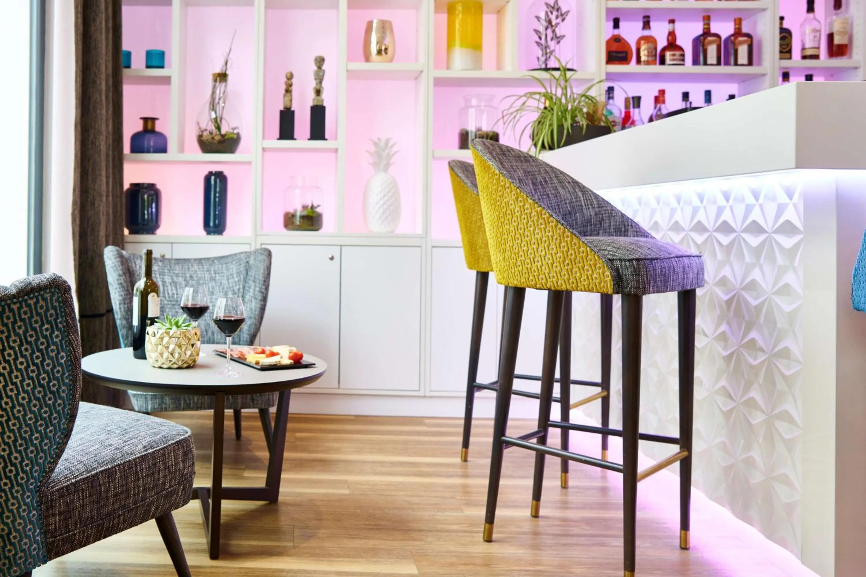 Lobby or reception in Best Western Plus Hotel Carlton Annecy