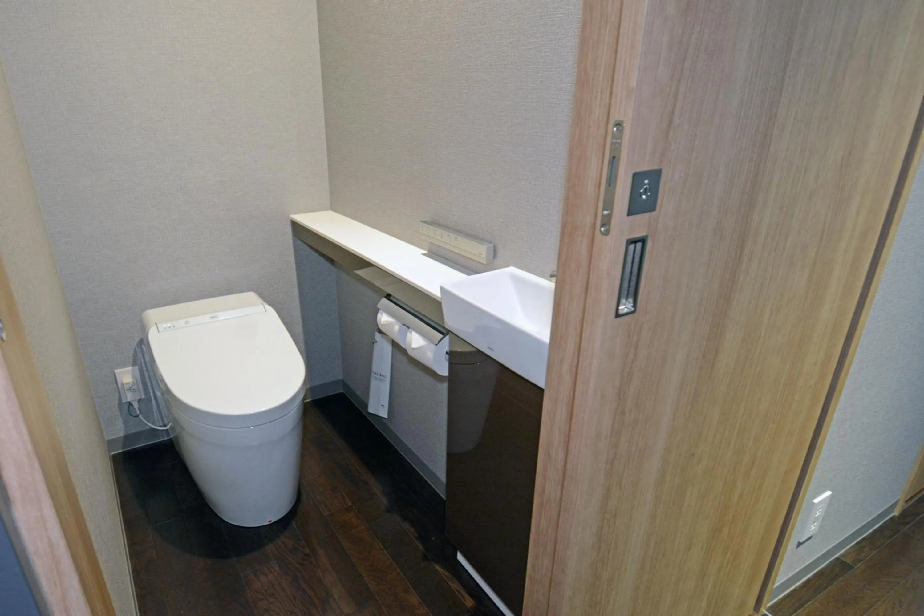 Toilet in Hotel Forza Osaka Kitahama