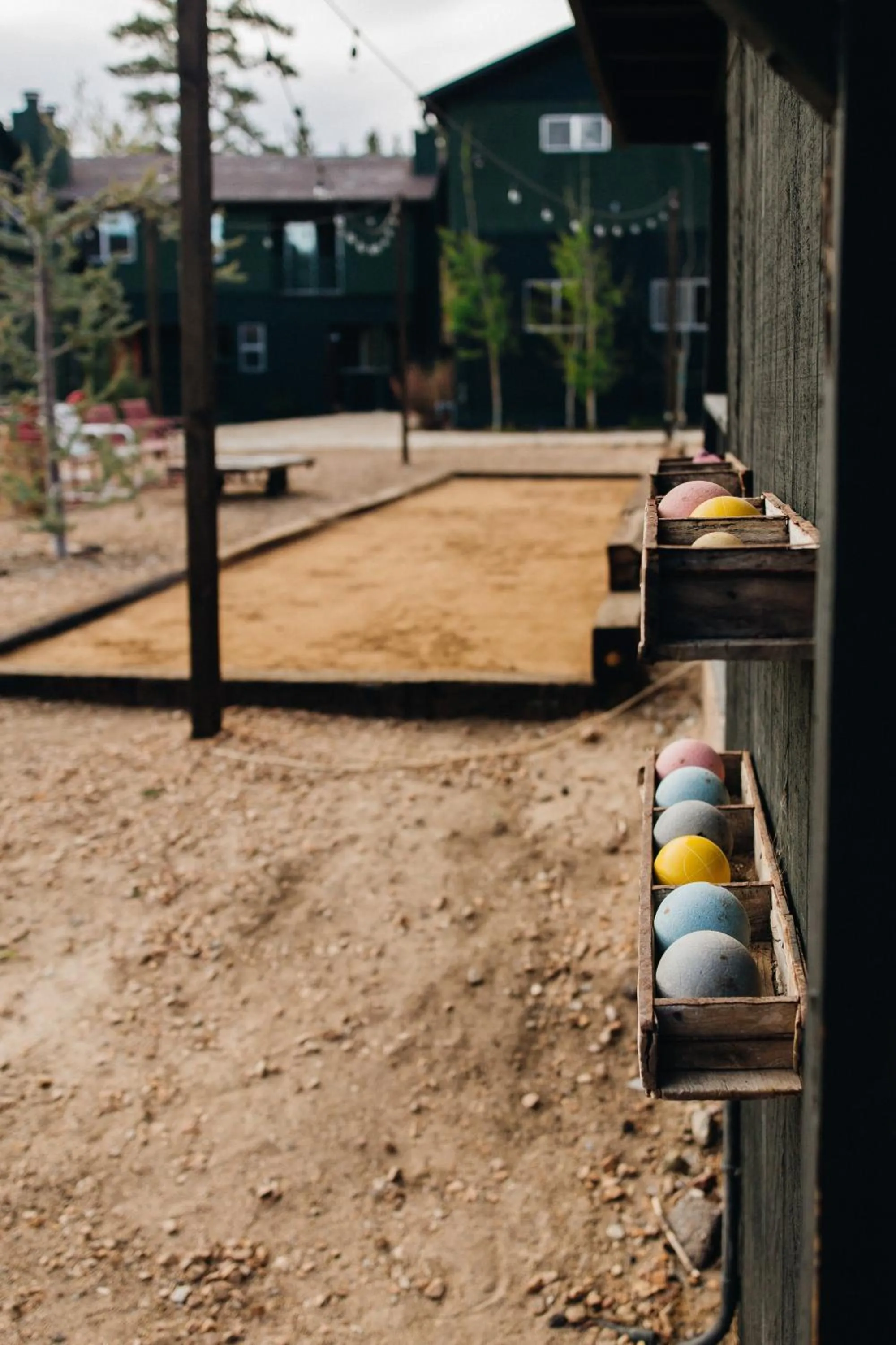 Activities in Noon Lodge