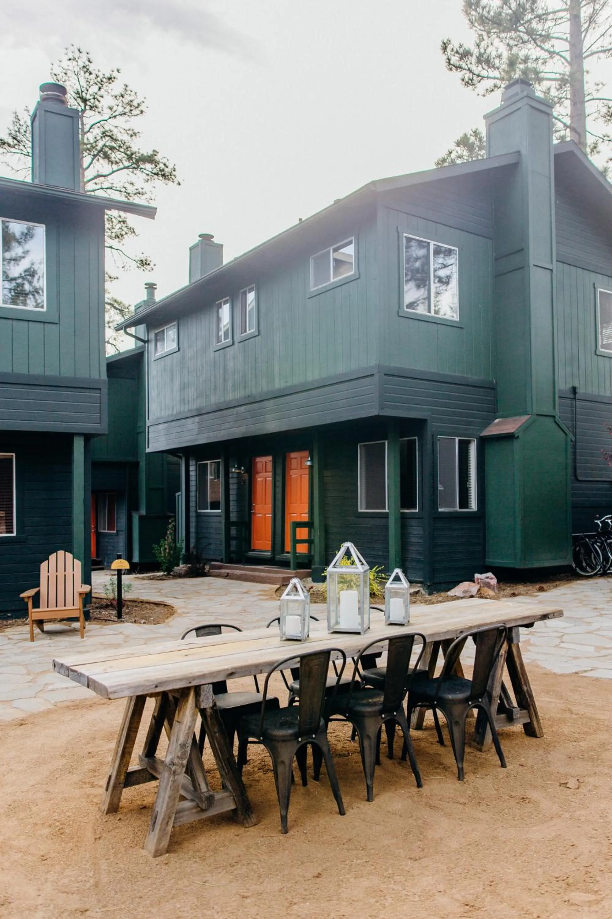 Area and facilities in Noon Lodge