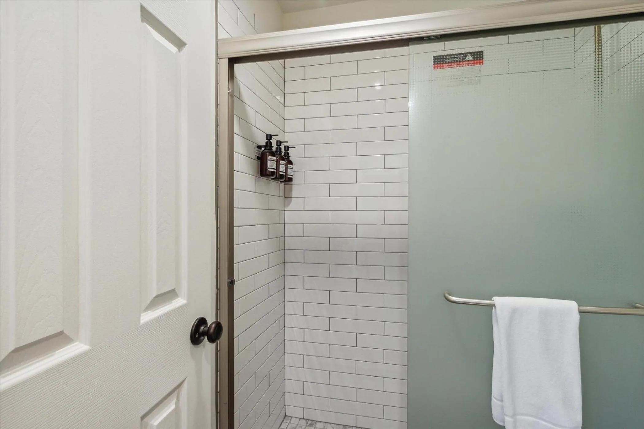 Bathroom in Bay Inn Of Petoskey