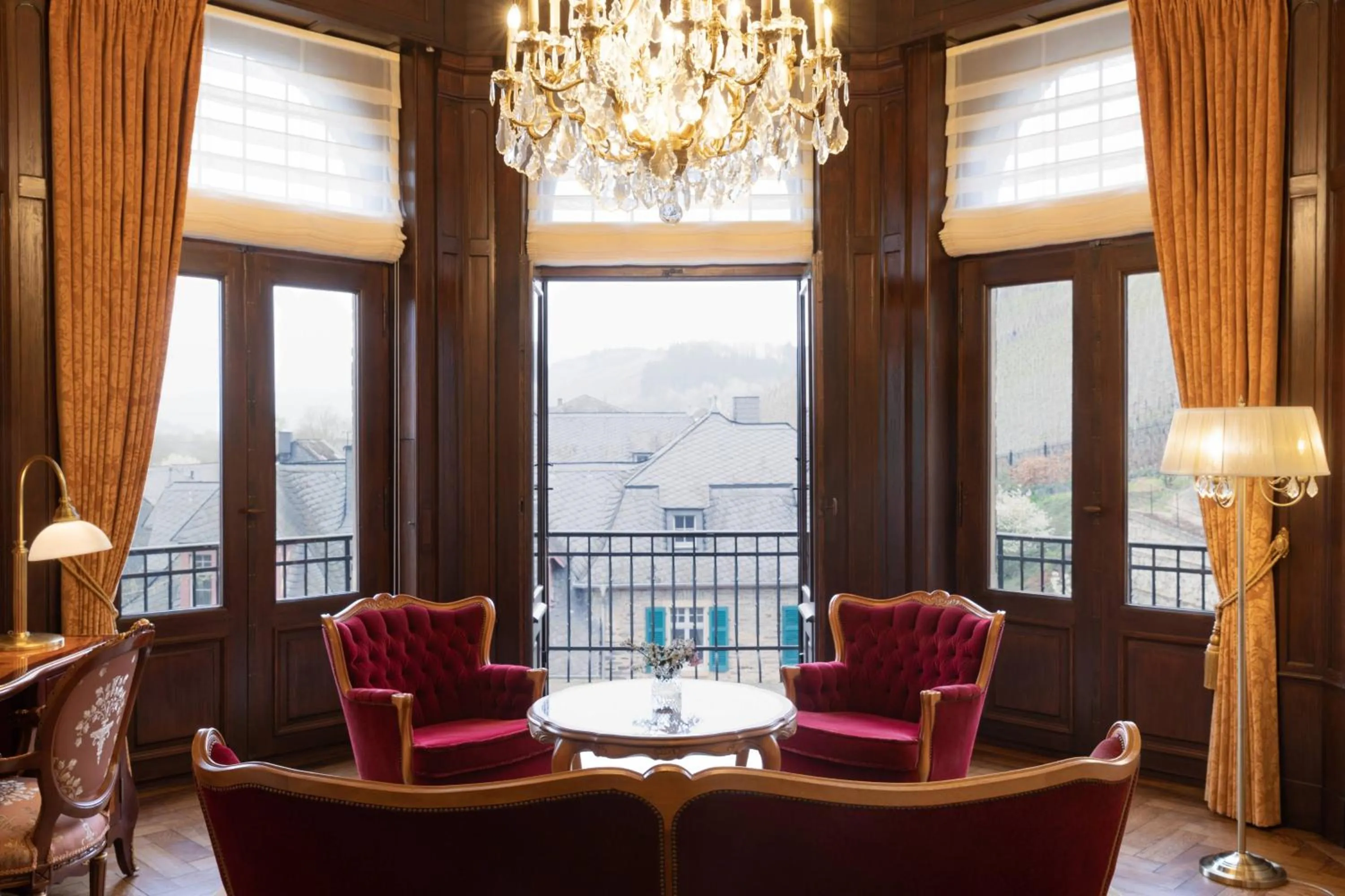 Photo of the whole room in Schloss Lieser, Autograph Collection