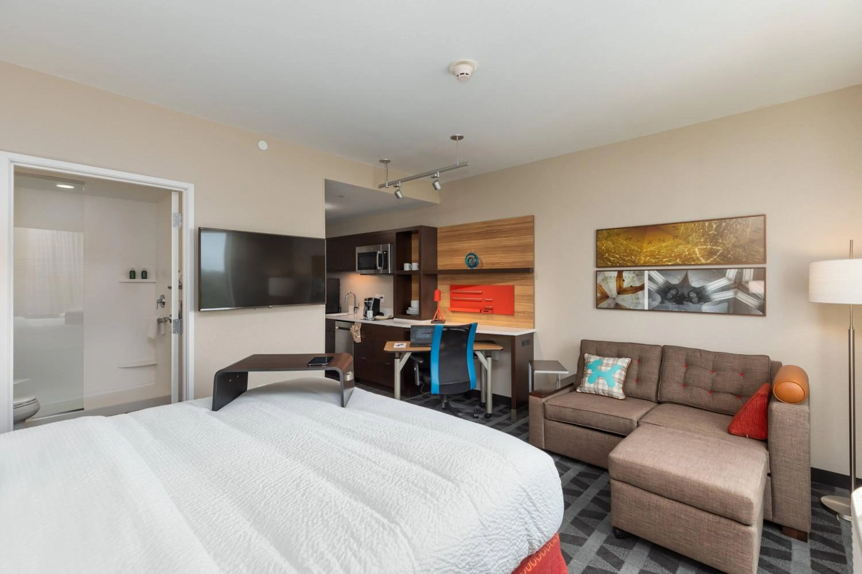 Bedroom, Bed in TownePlace Suites by Marriott Owensboro