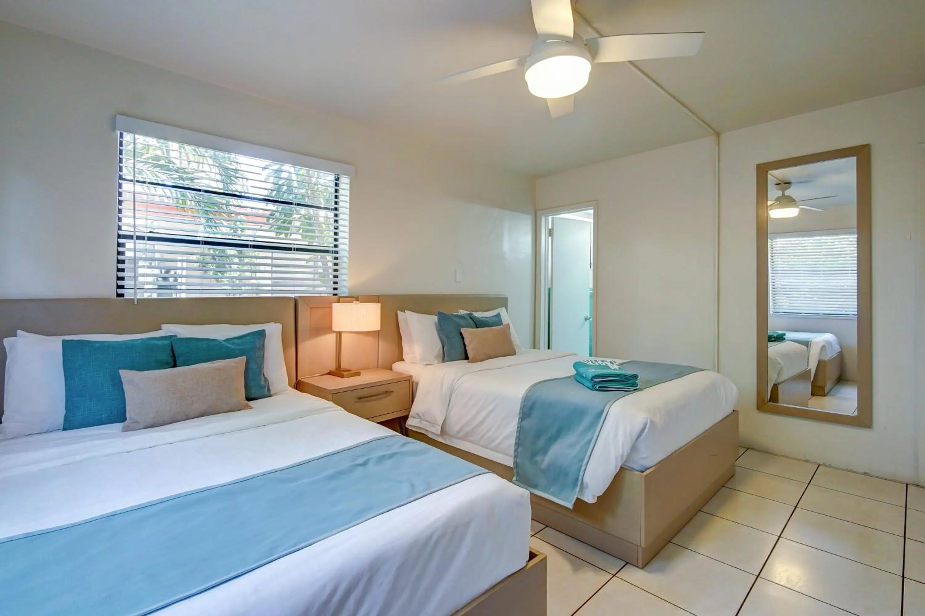 Bedroom, Bed in Sea Garden by the Sea