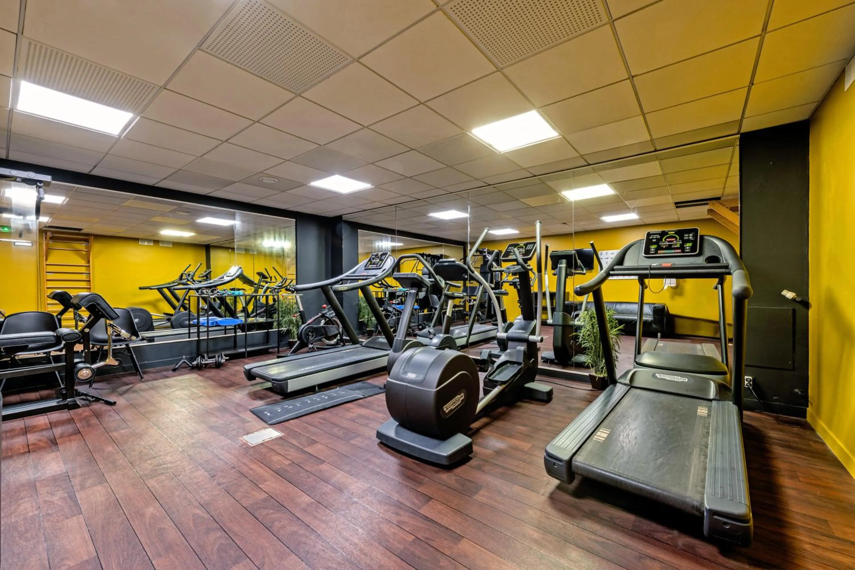 Fitness centre/facilities in Logis Hotel Center