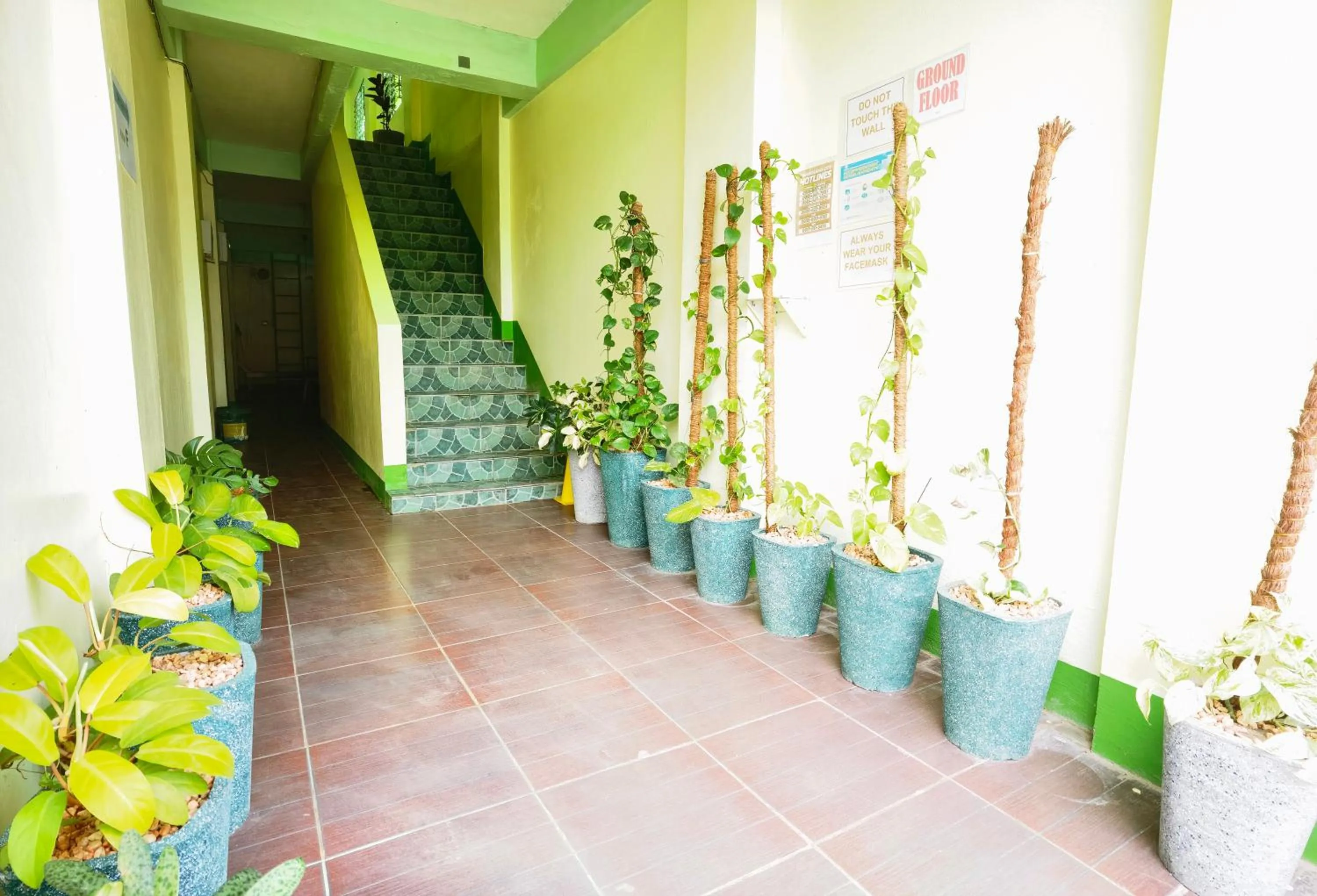 Property building in RedDoorz at D128 Lodge Cagayan Valley