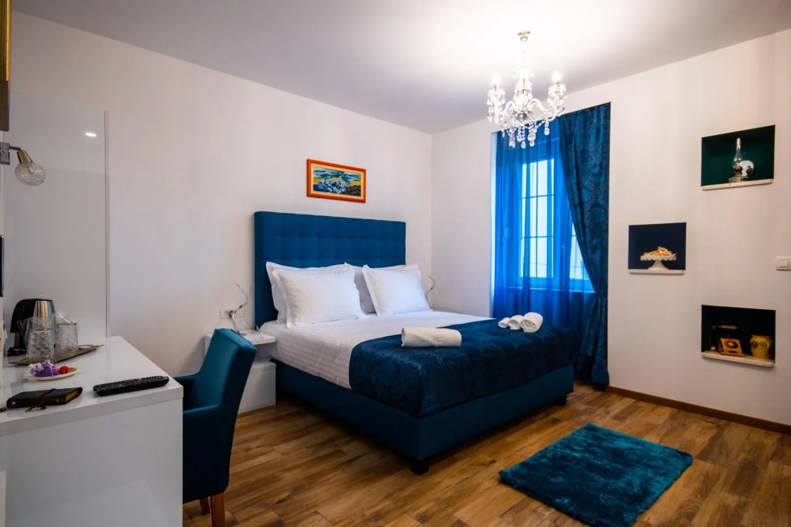 Center Luxury Rooms 2