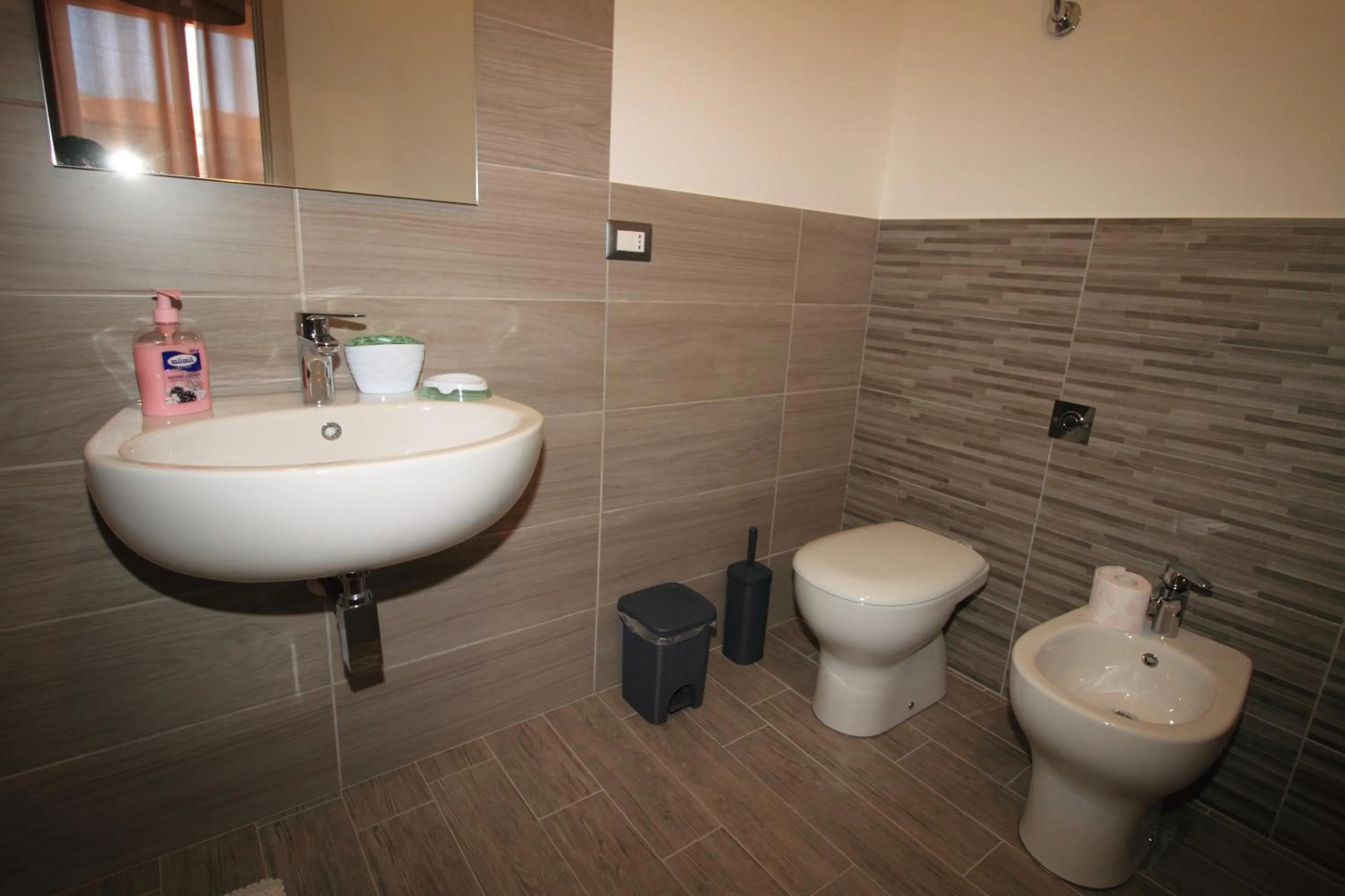 Shower in B&B Libellula