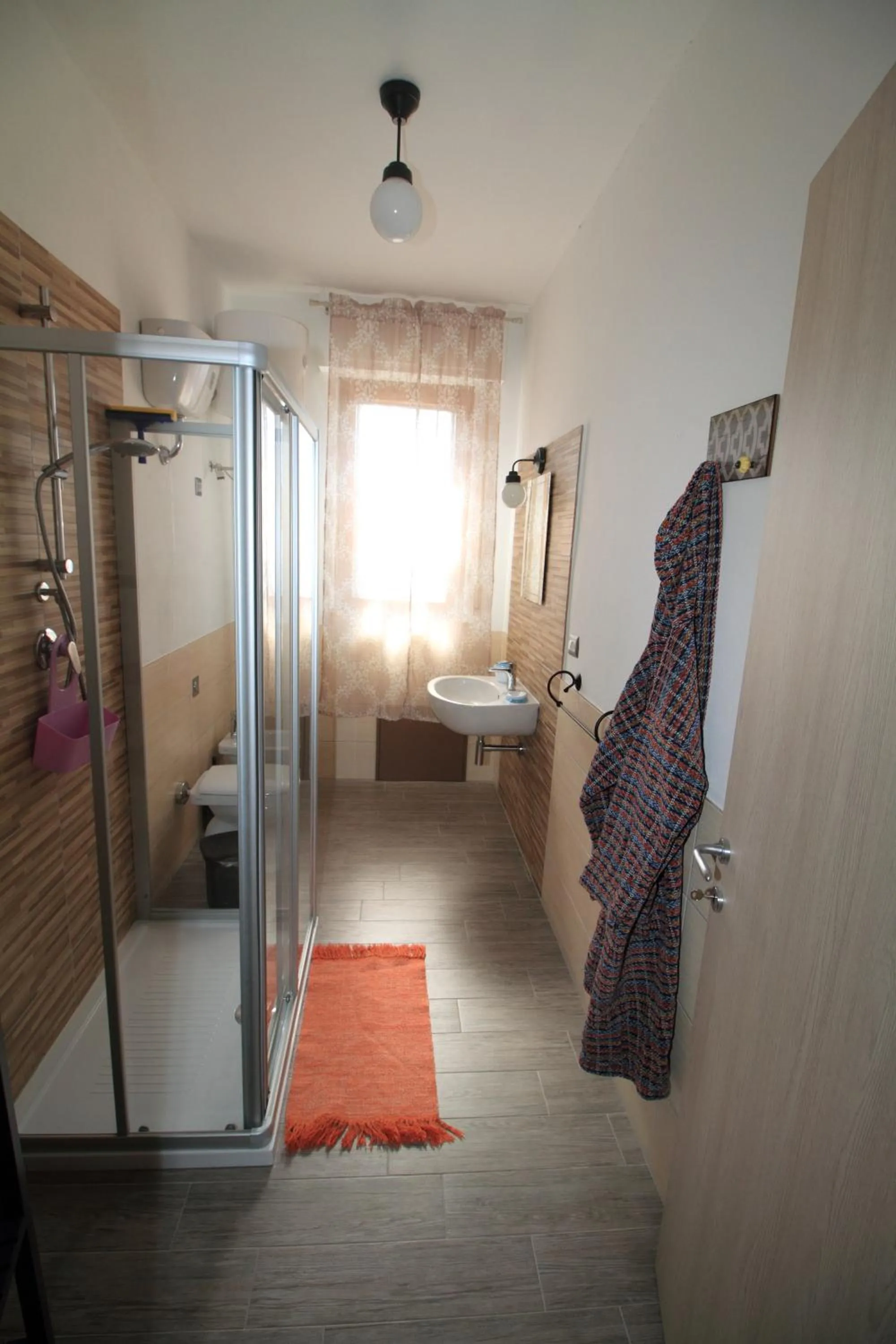 Shower, Bed in B&B Libellula