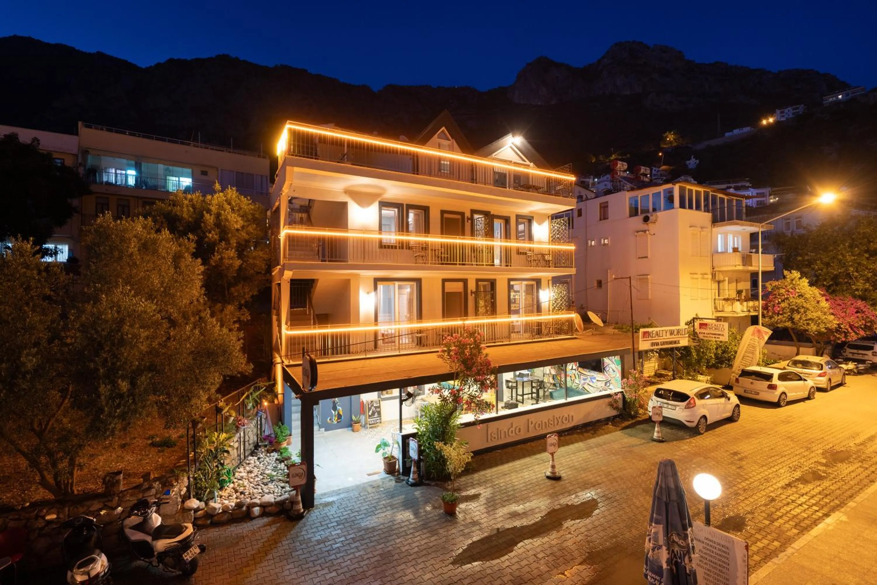 Property building in İsinda Pansiyon