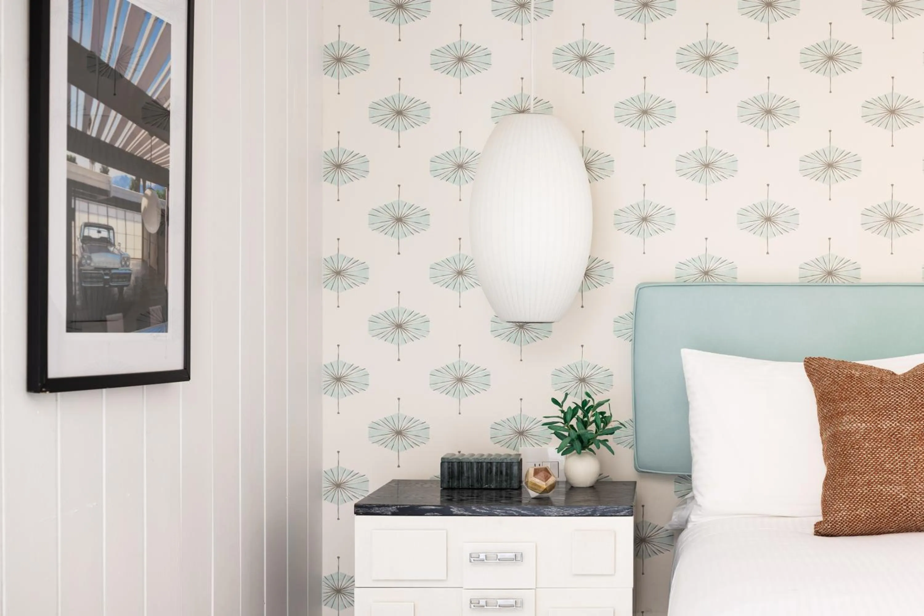 Bed in Del Marcos Hotel