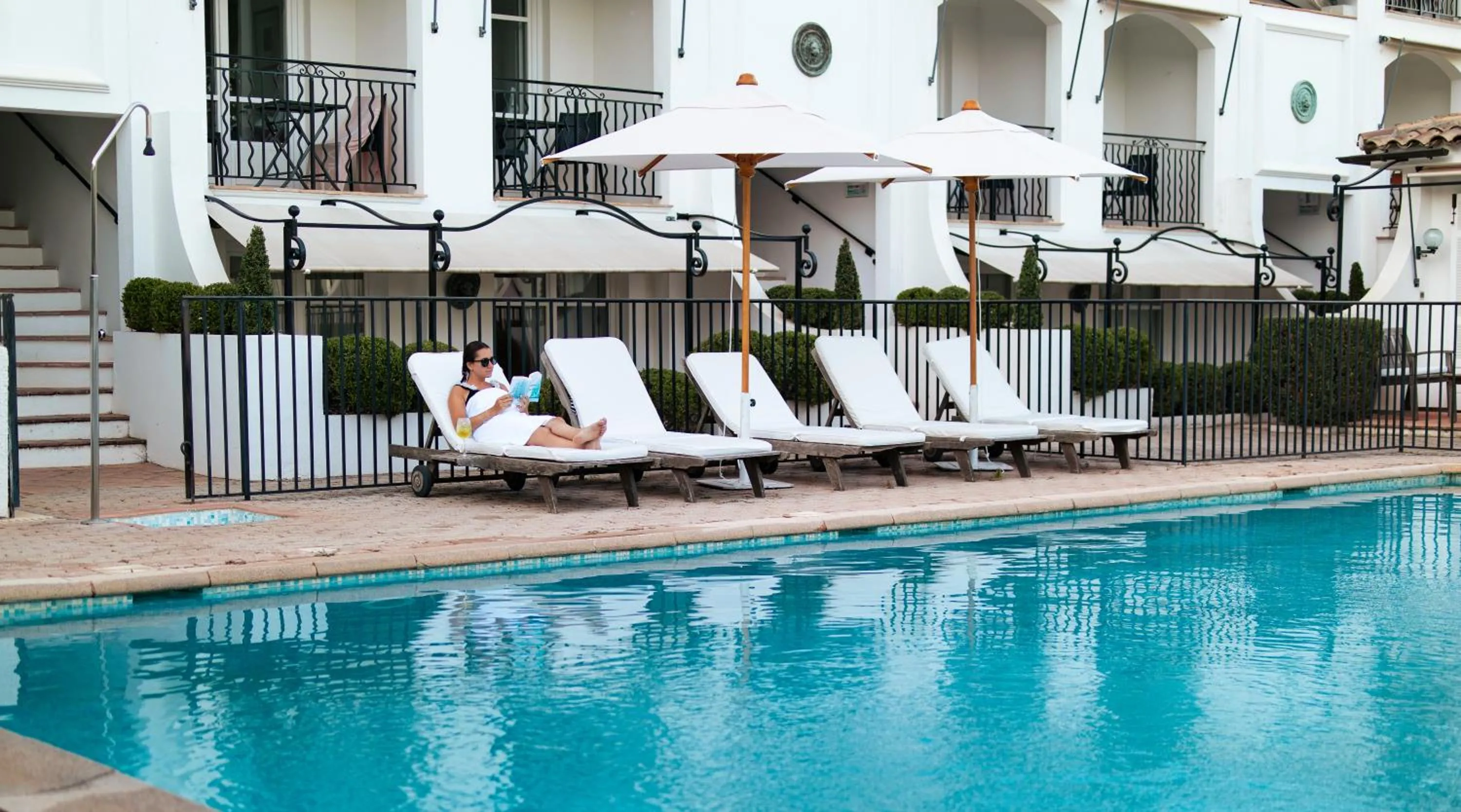 Swimming pool in Les Vergers de Saint Paul