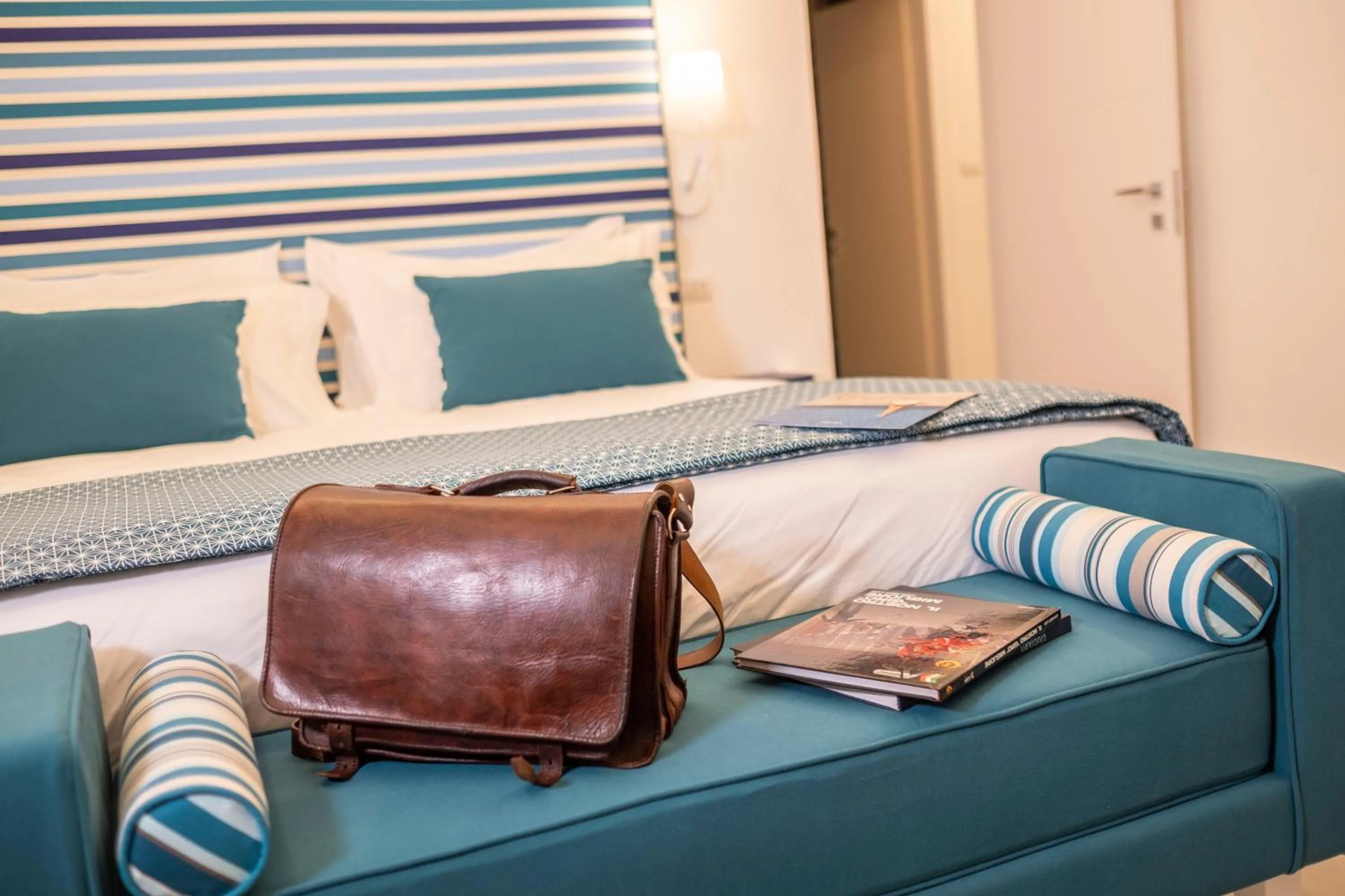 Bed in YourHome - Unica Luxury Apartment