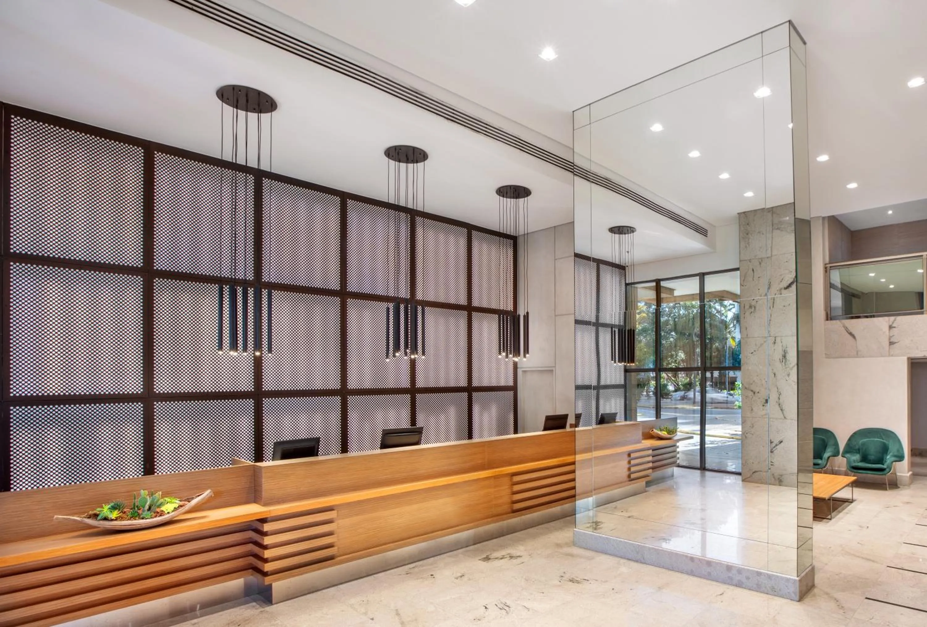 Property building in Brasil 21 Suites Affiliated by Meliá