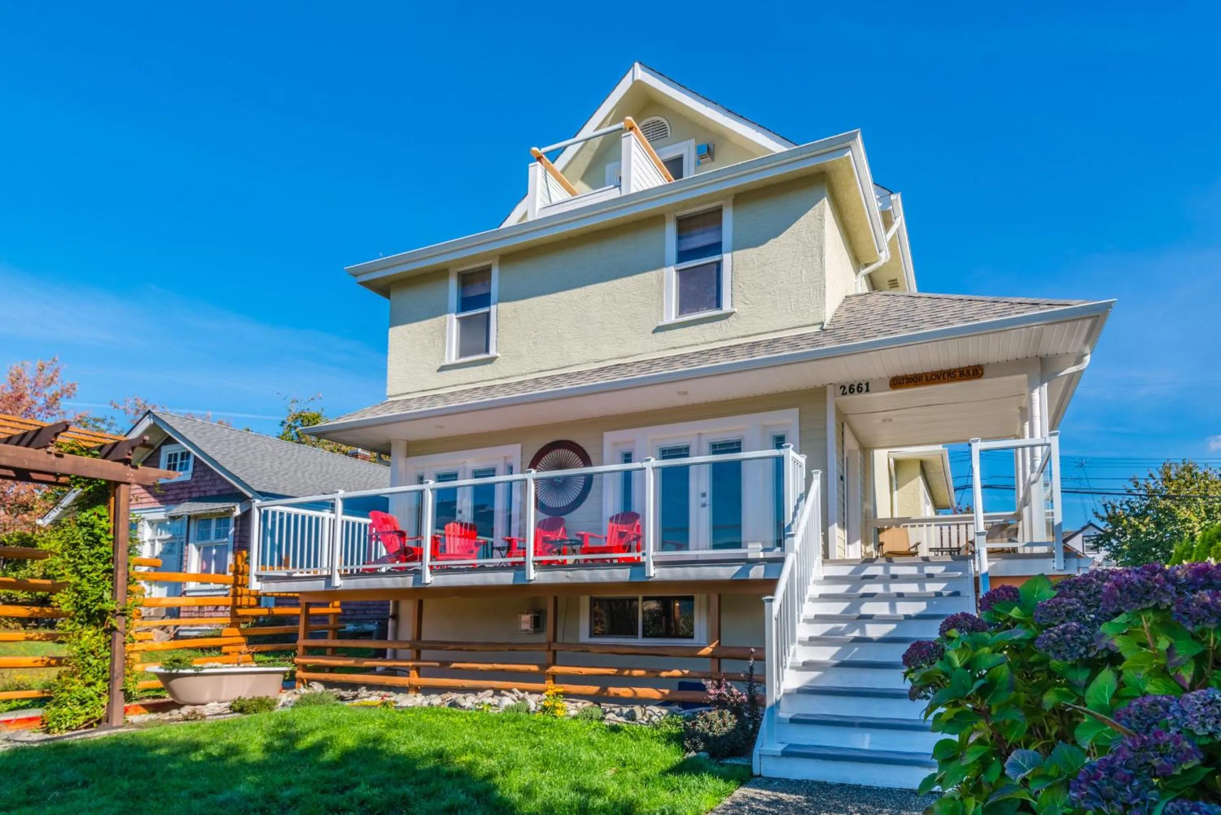 Property building in Outdoor Lovers