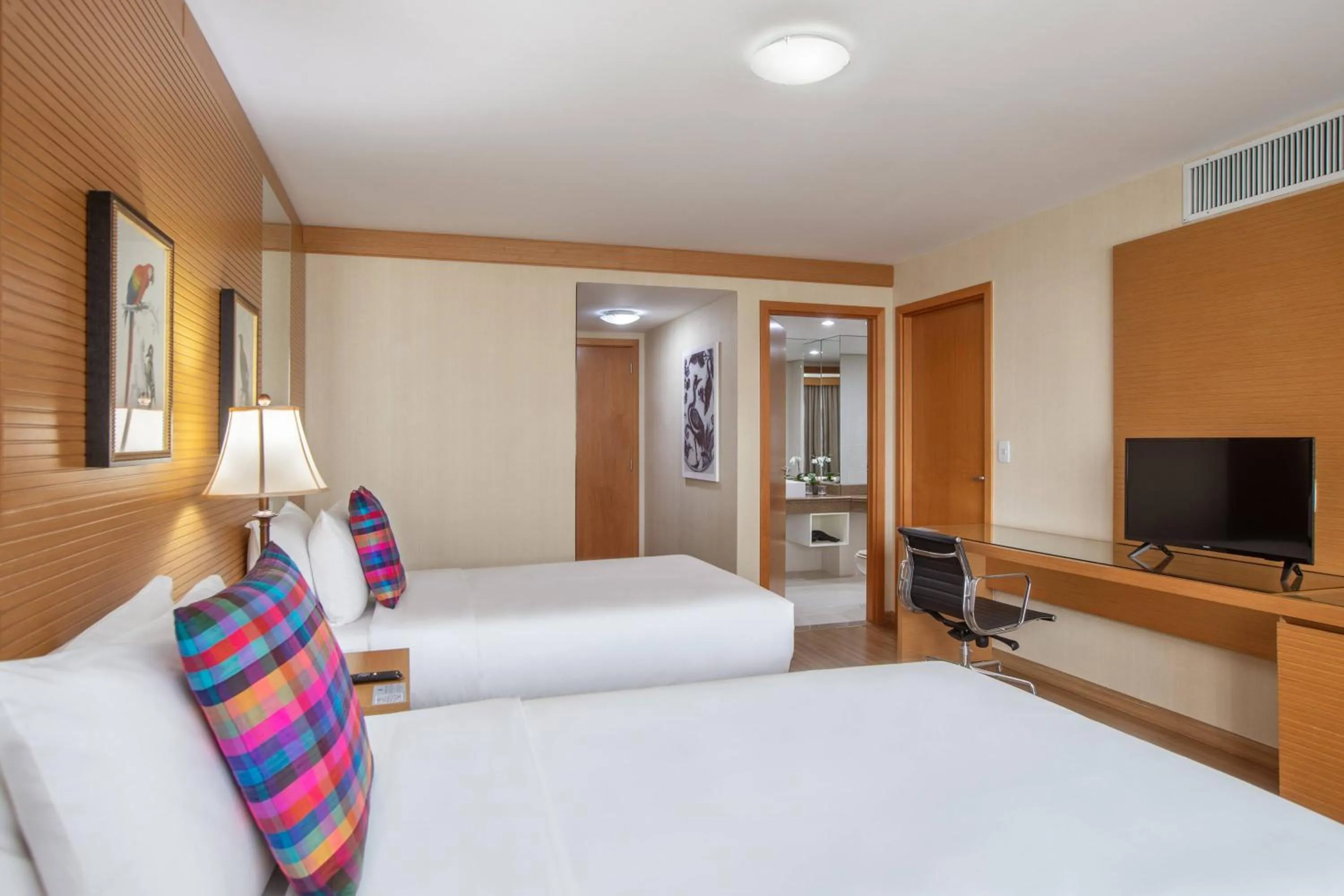 Bedroom, Bed in Hotel Brasil 21 Convention Affiliated by Meliá