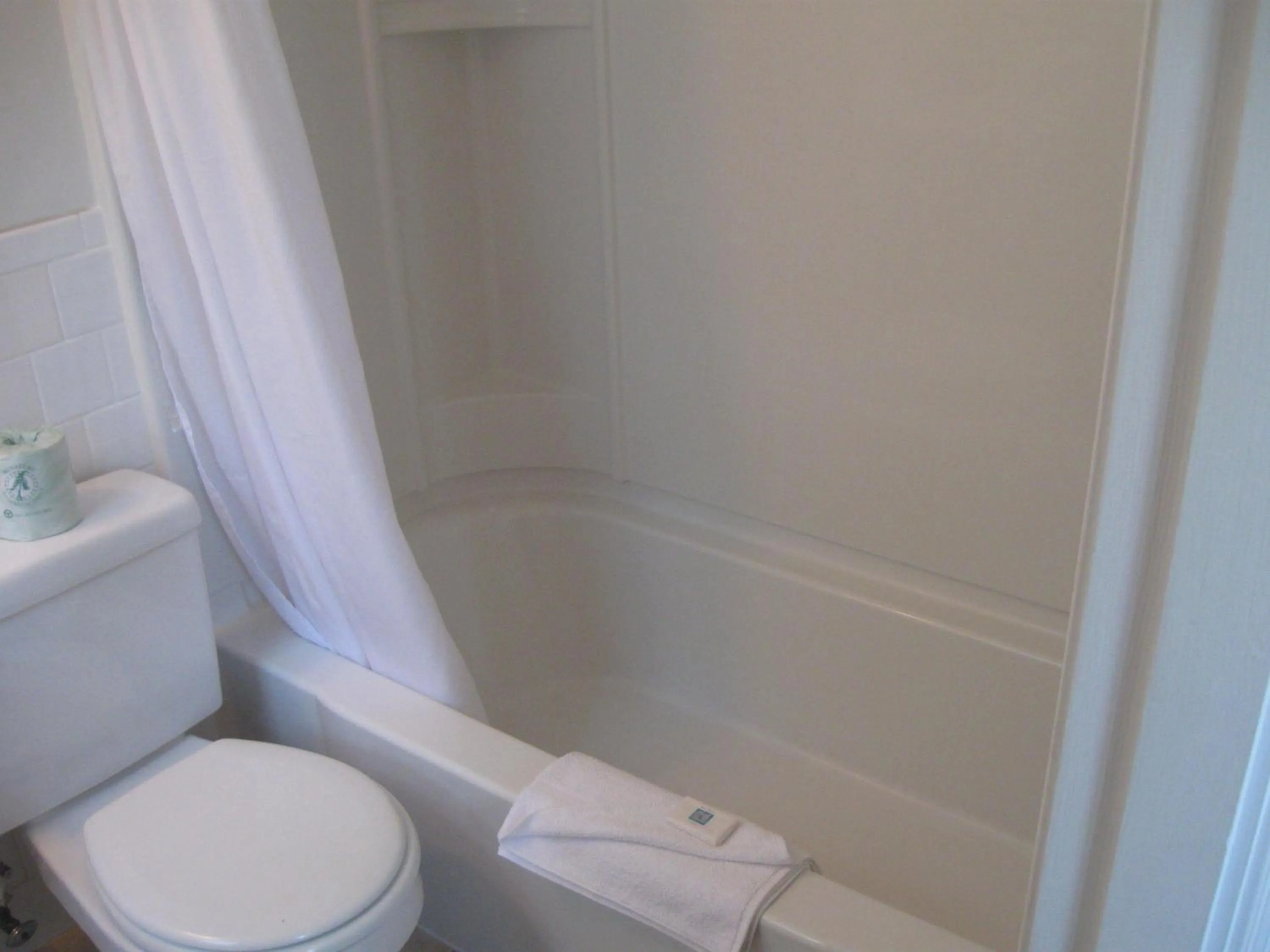 Bathroom in The Cutty Sark