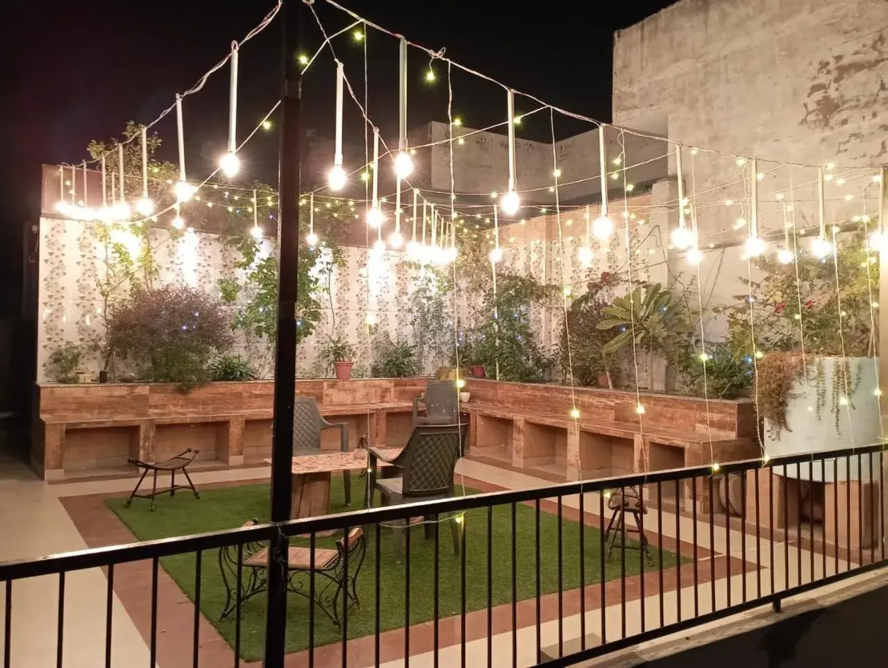 The Hideout Agra Garden Homestay - 11 minutes to Taj The Hideout Agra Garden Homestay - 11 minutes to Taj