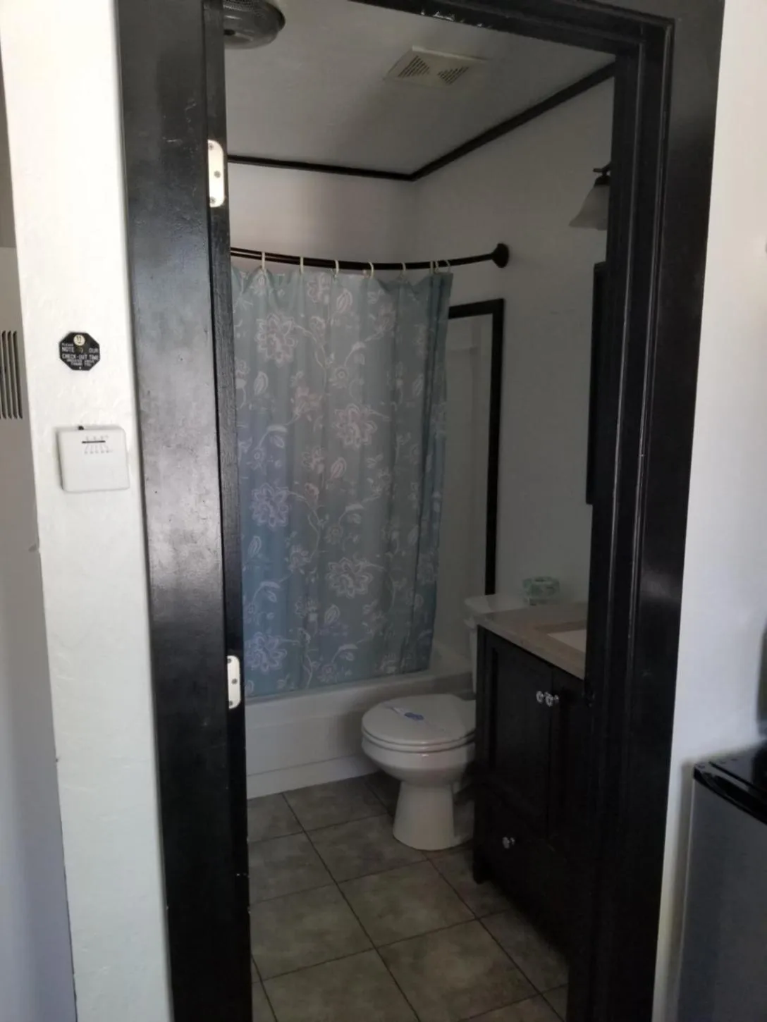 Shower in Timberline Lodge