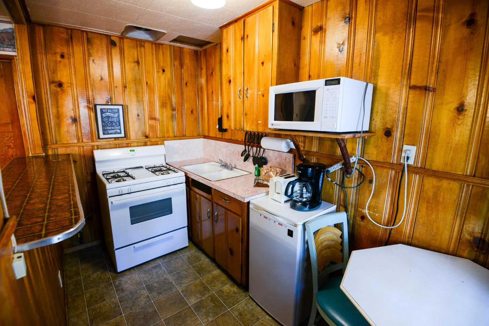 Kitchen or kitchenette in Timberline Lodge