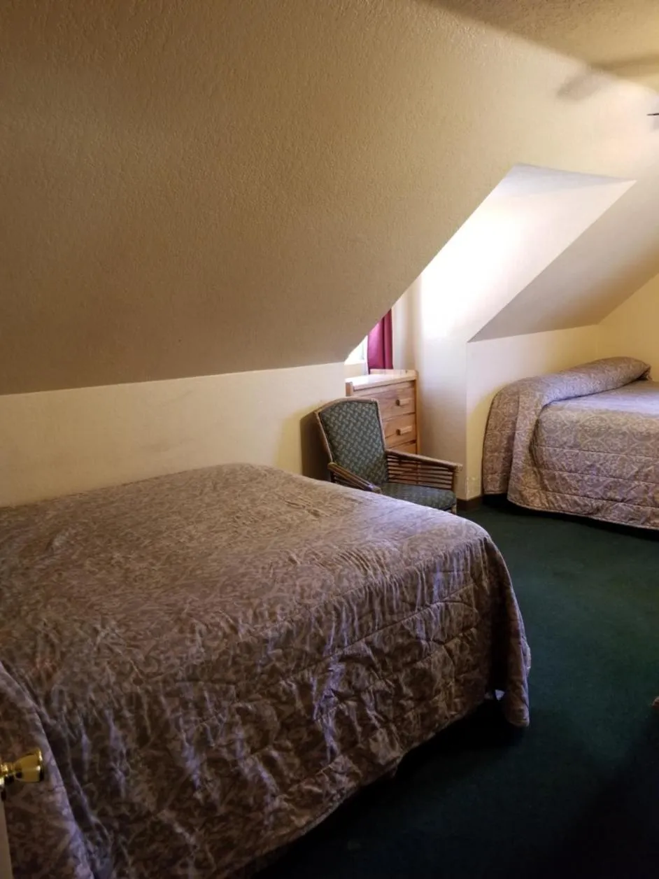 Bed in Timberline Lodge