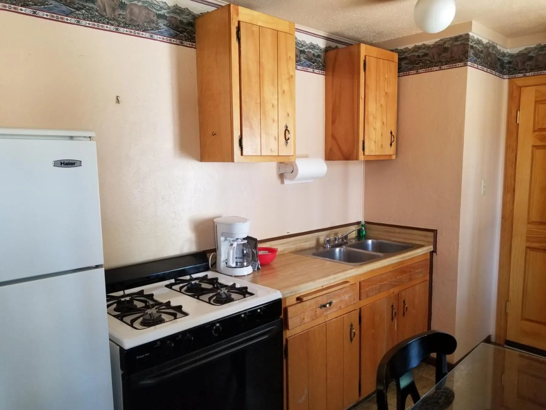 Coffee/tea facilities in Timberline Lodge