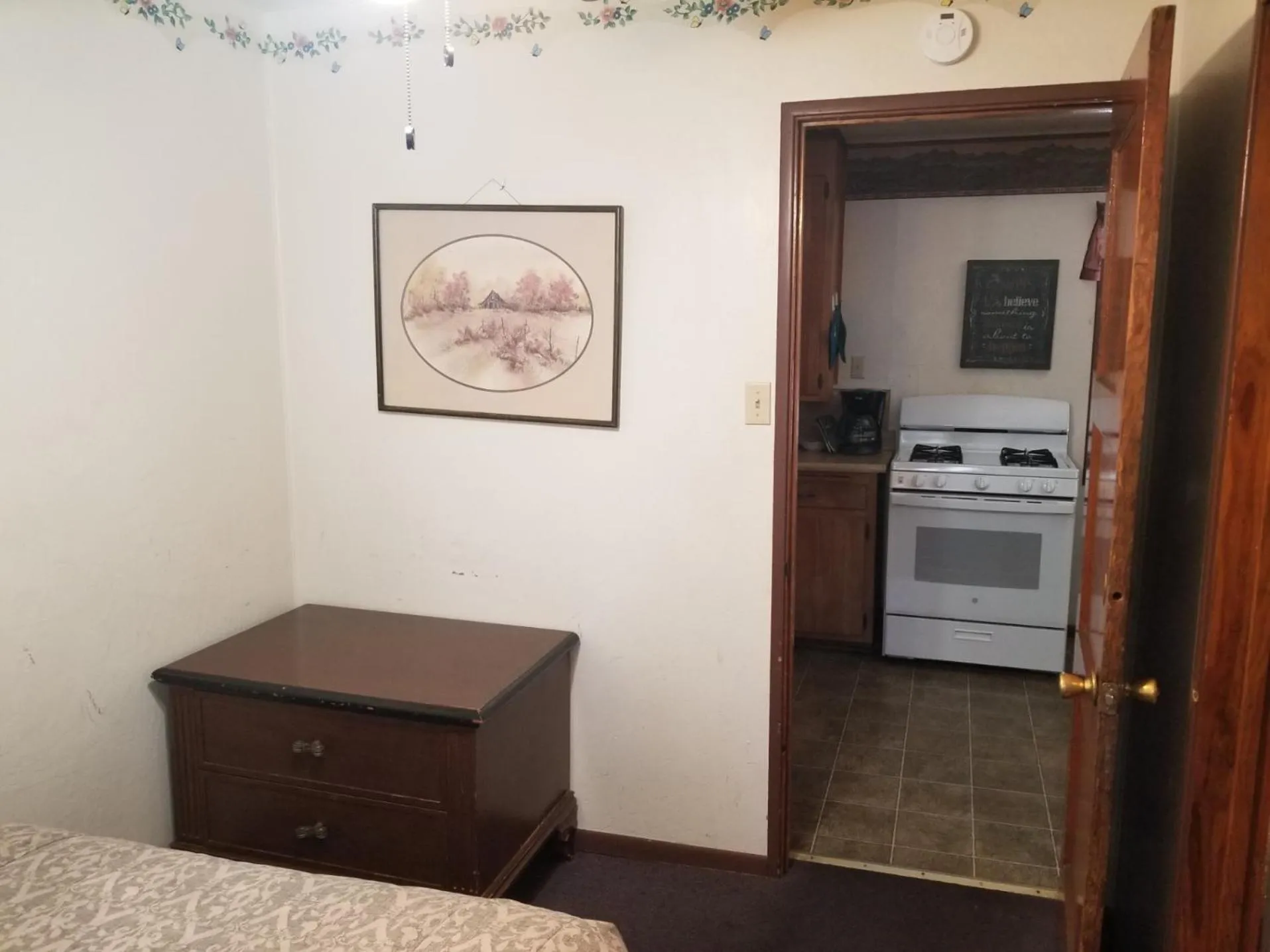 Kitchen or kitchenette in Timberline Lodge