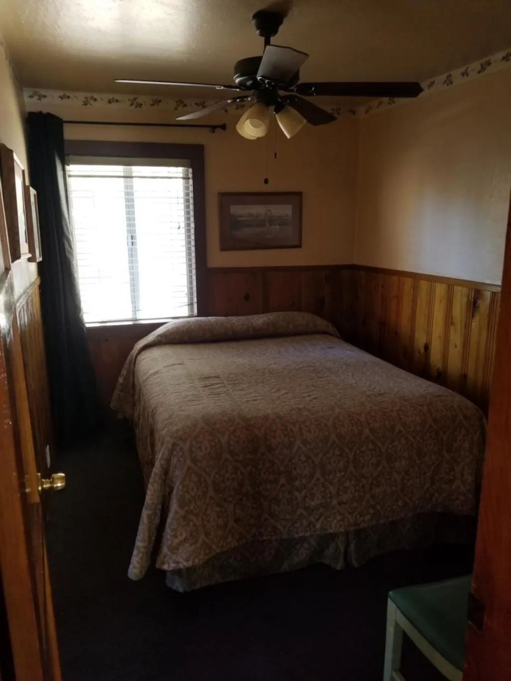 Bed in Timberline Lodge