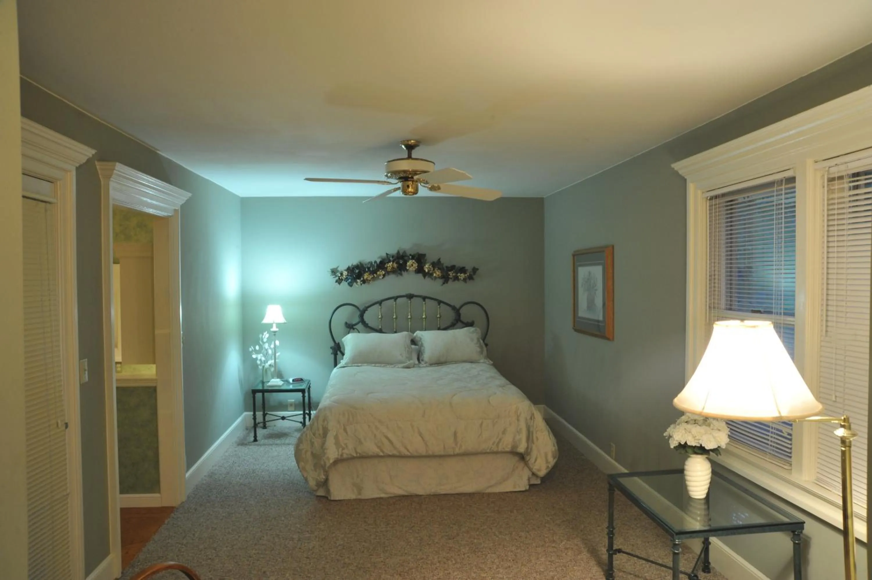 Bed in McCloud Hotel