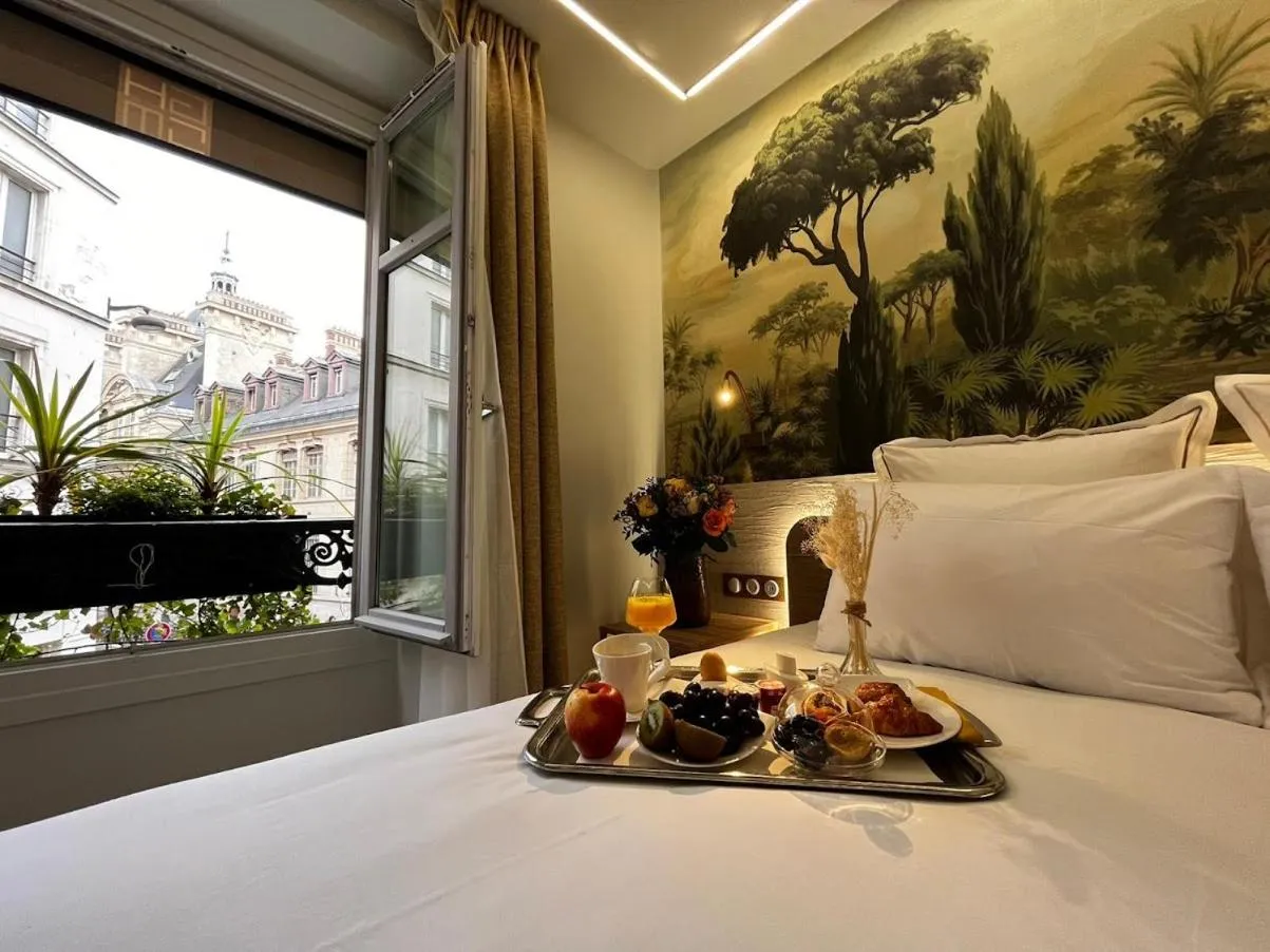 Bed in Grand Hotel Saint Michel