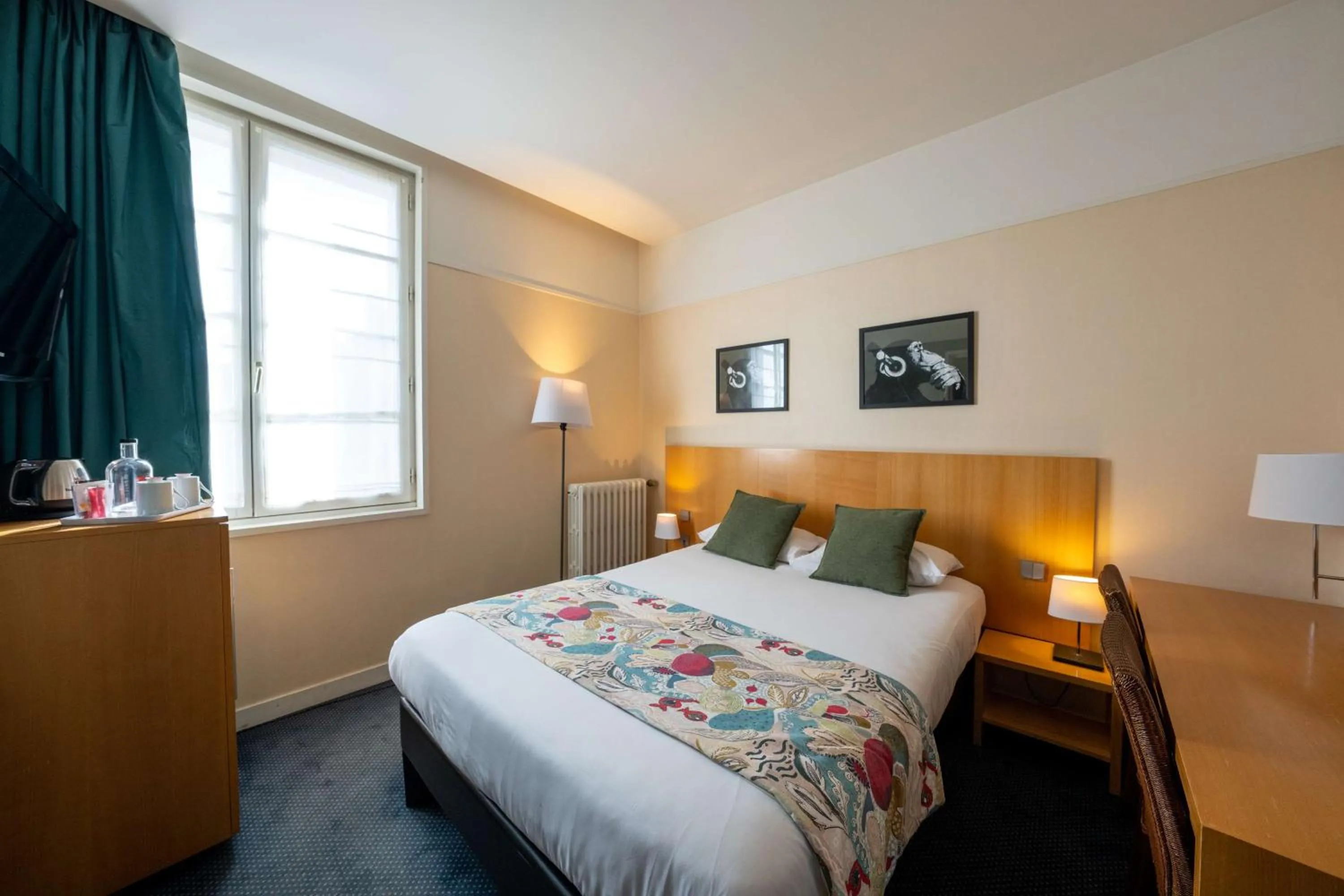 Bedroom, Bed in Best Western Adagio Saumur