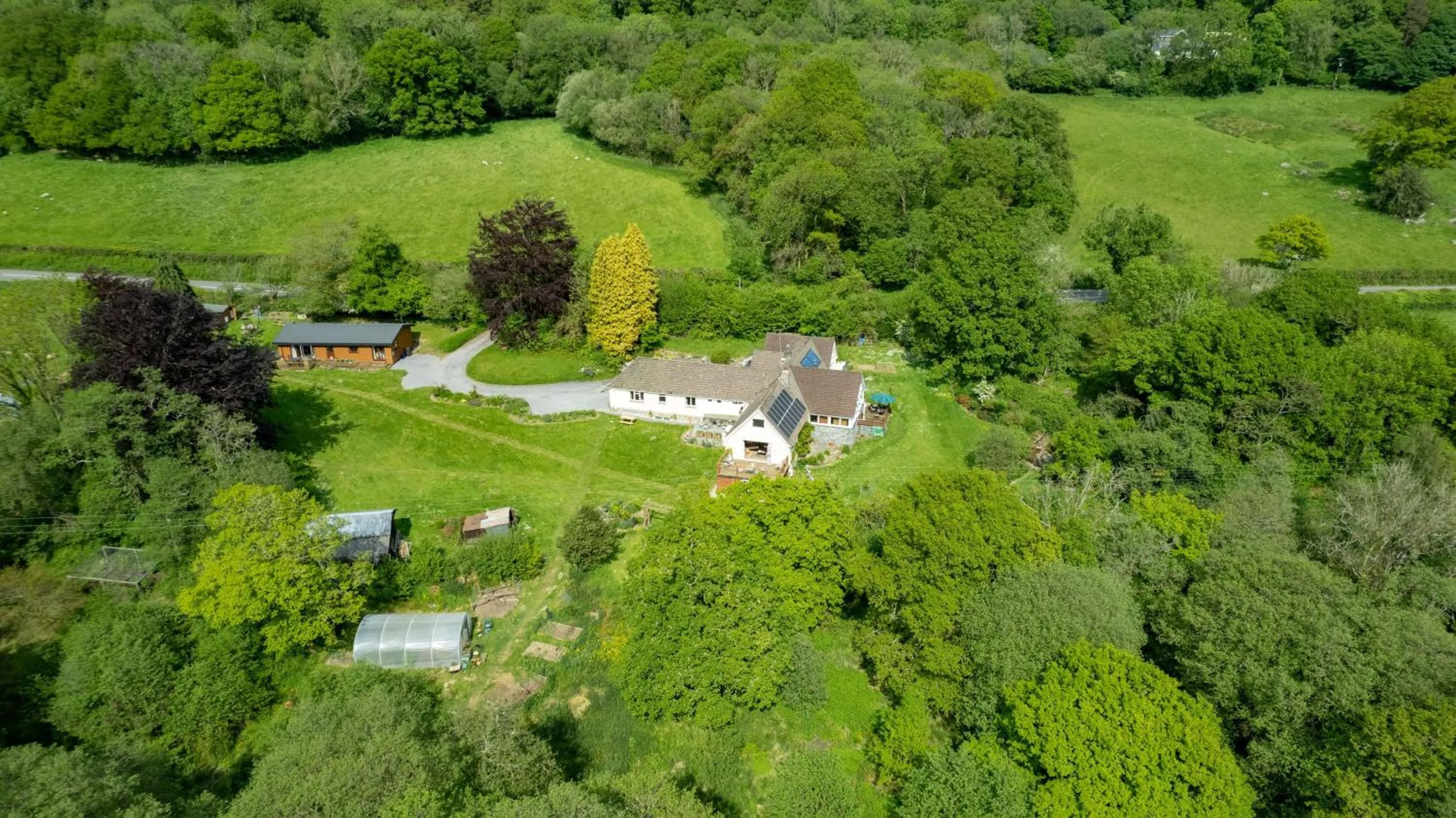 Bird's eye view in Wray Valley