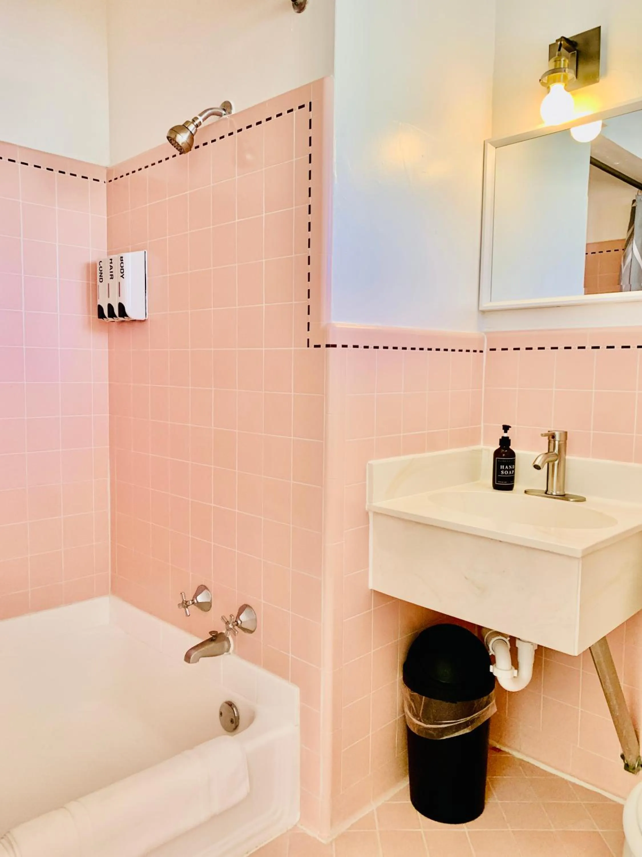 Dragonfly Motor Lodge