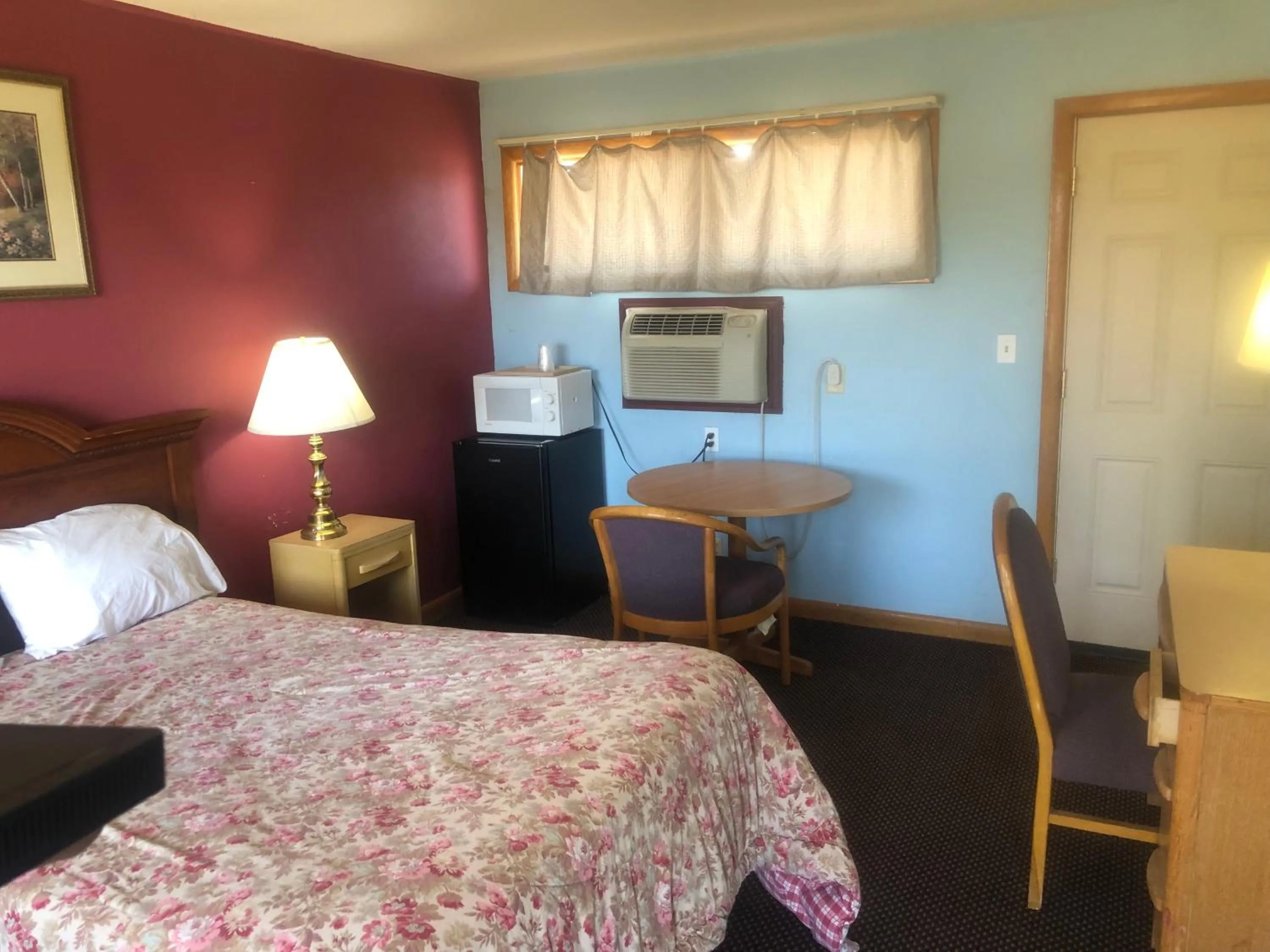 Single Room in Hagman Motel