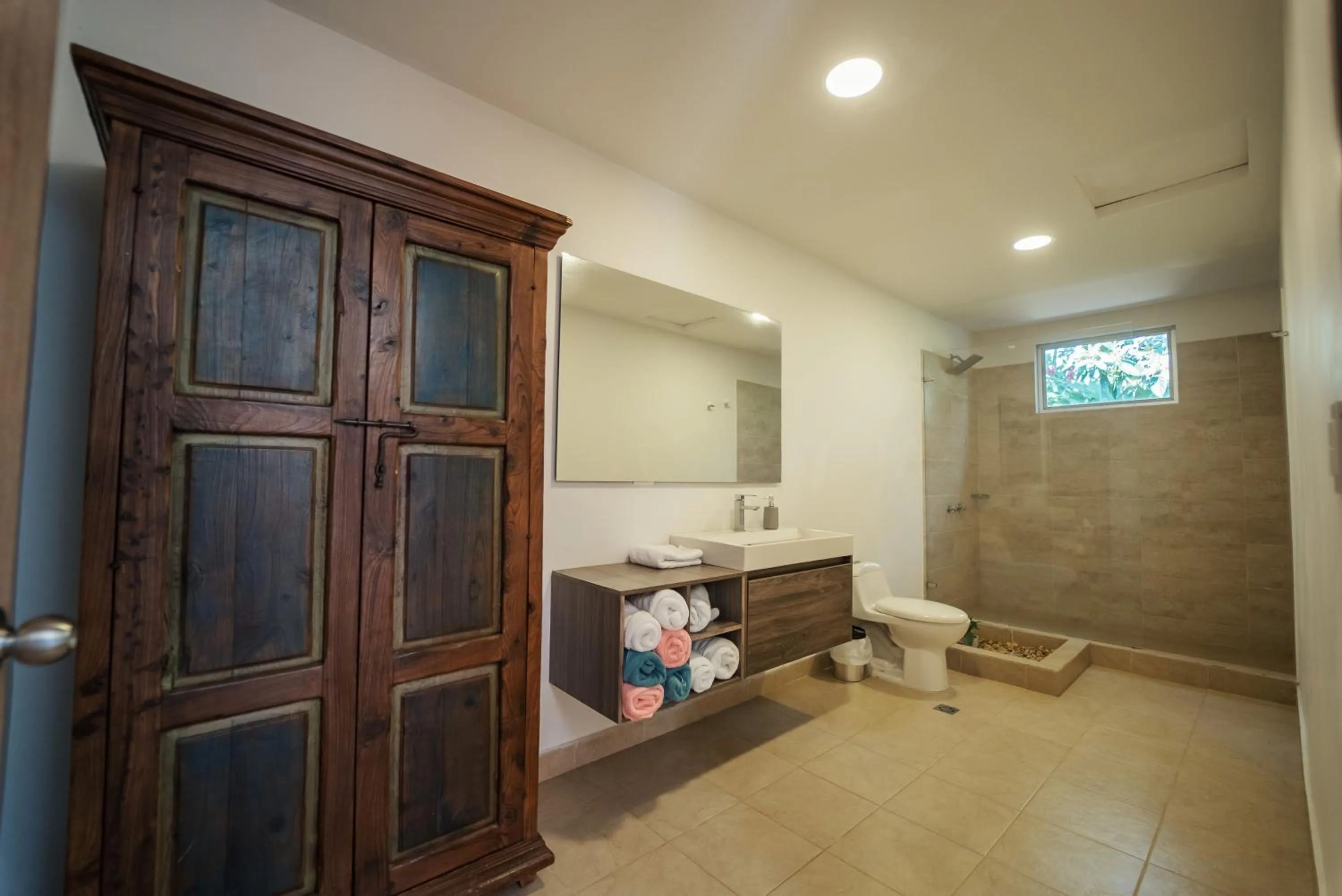 Bathroom in Finca Hotel