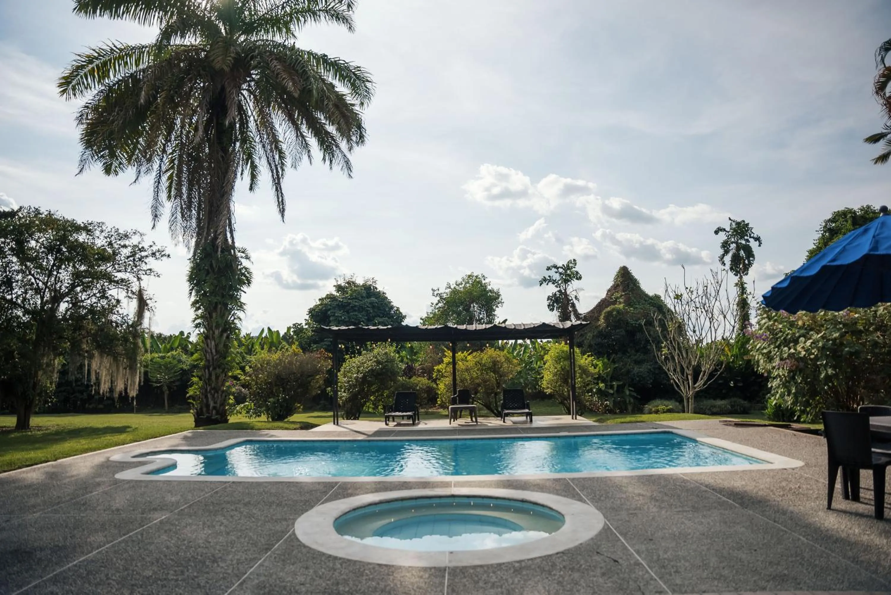Pool view in Finca Hotel