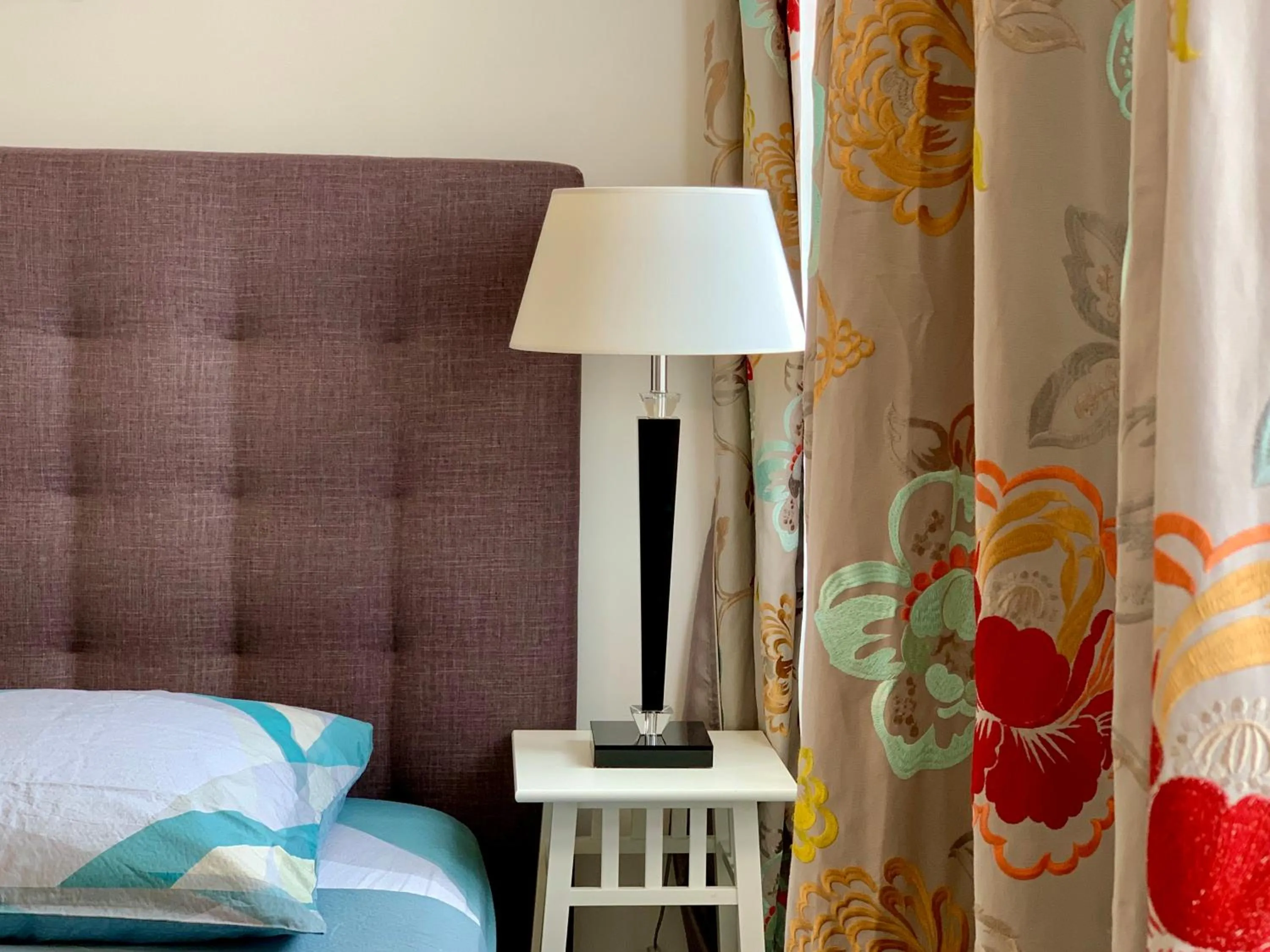 Bedroom, Bed in TANG Home-Bordeaux Hyper Centre