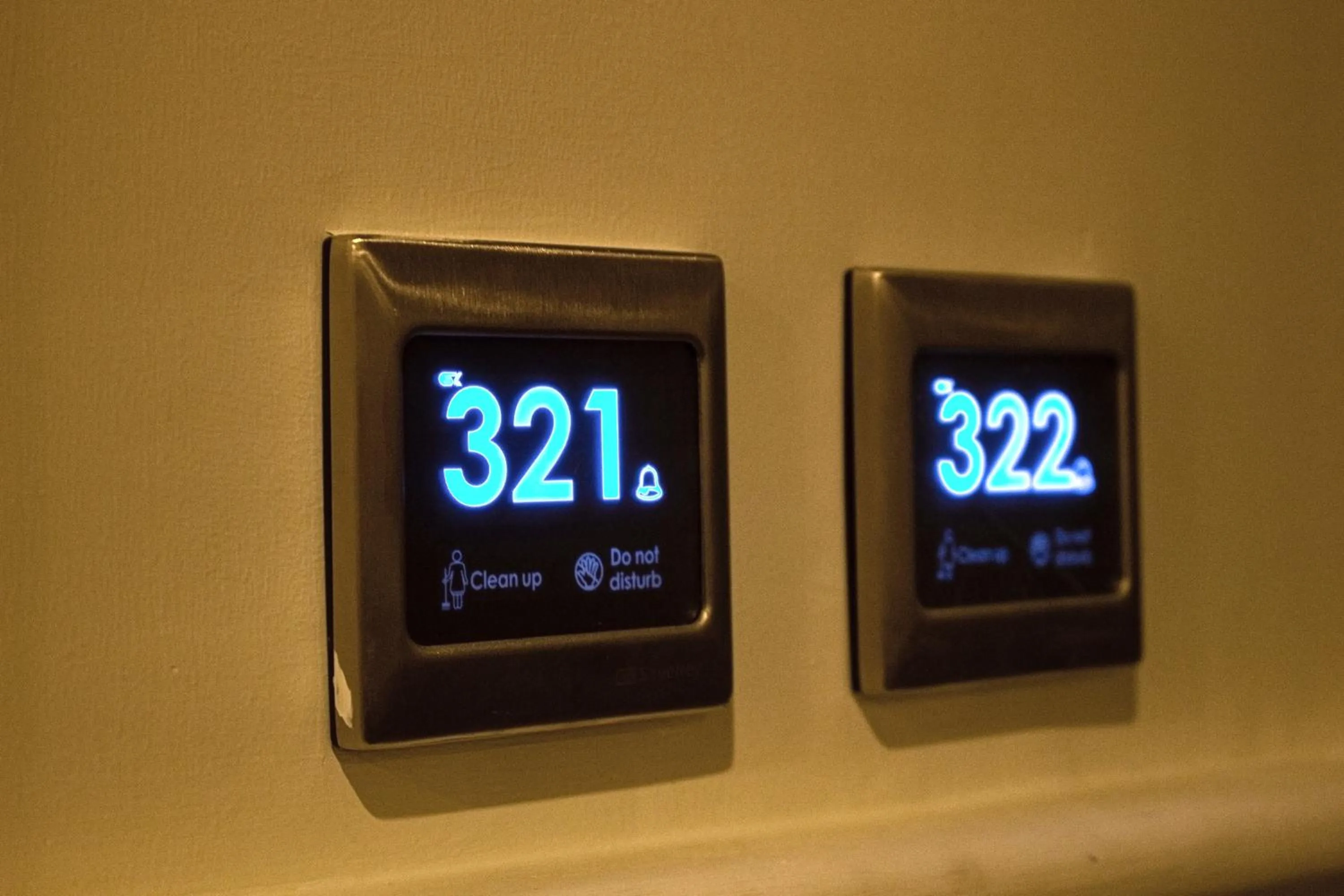 TV and multimedia in Rona Al Khobar Hotel