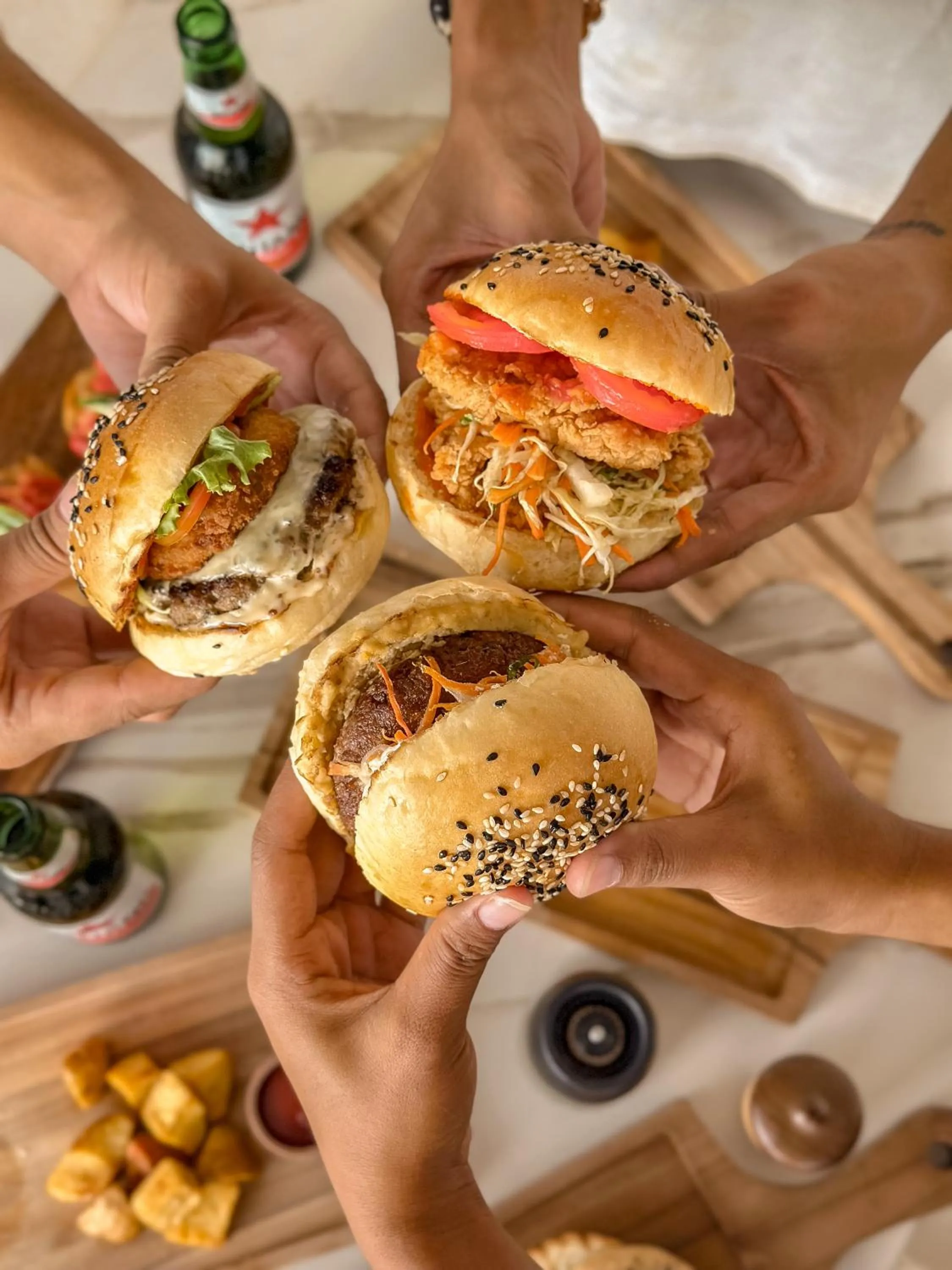 Food and drinks in Seaesta Komodo Hotel & Hostel