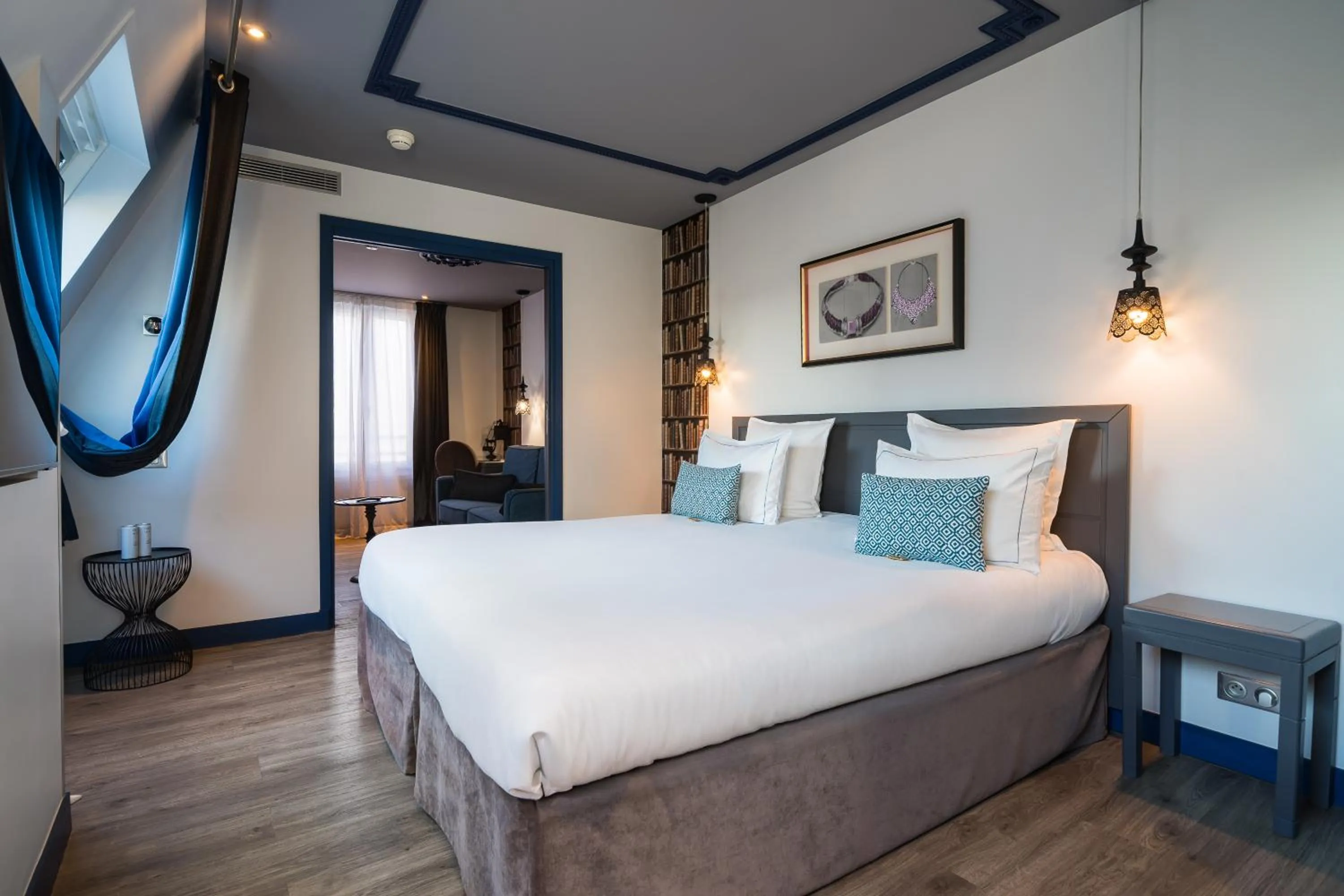 Bed in Hotel Mademoiselle