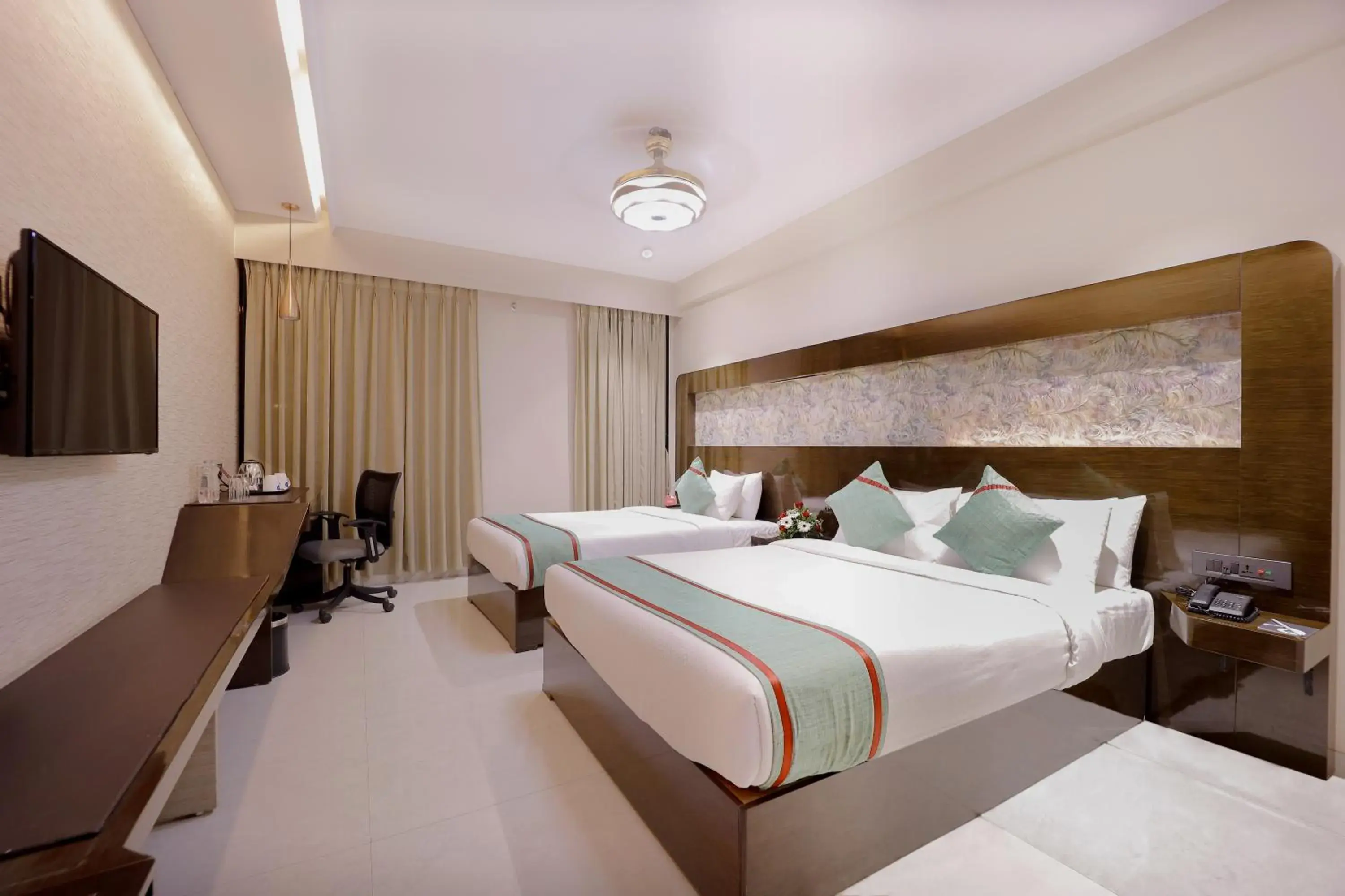 Superior King Room - single occupancy in Zip By Spree Hotels Surat Superior King Room - single occupancy in Zip By Spree Hotels Surat