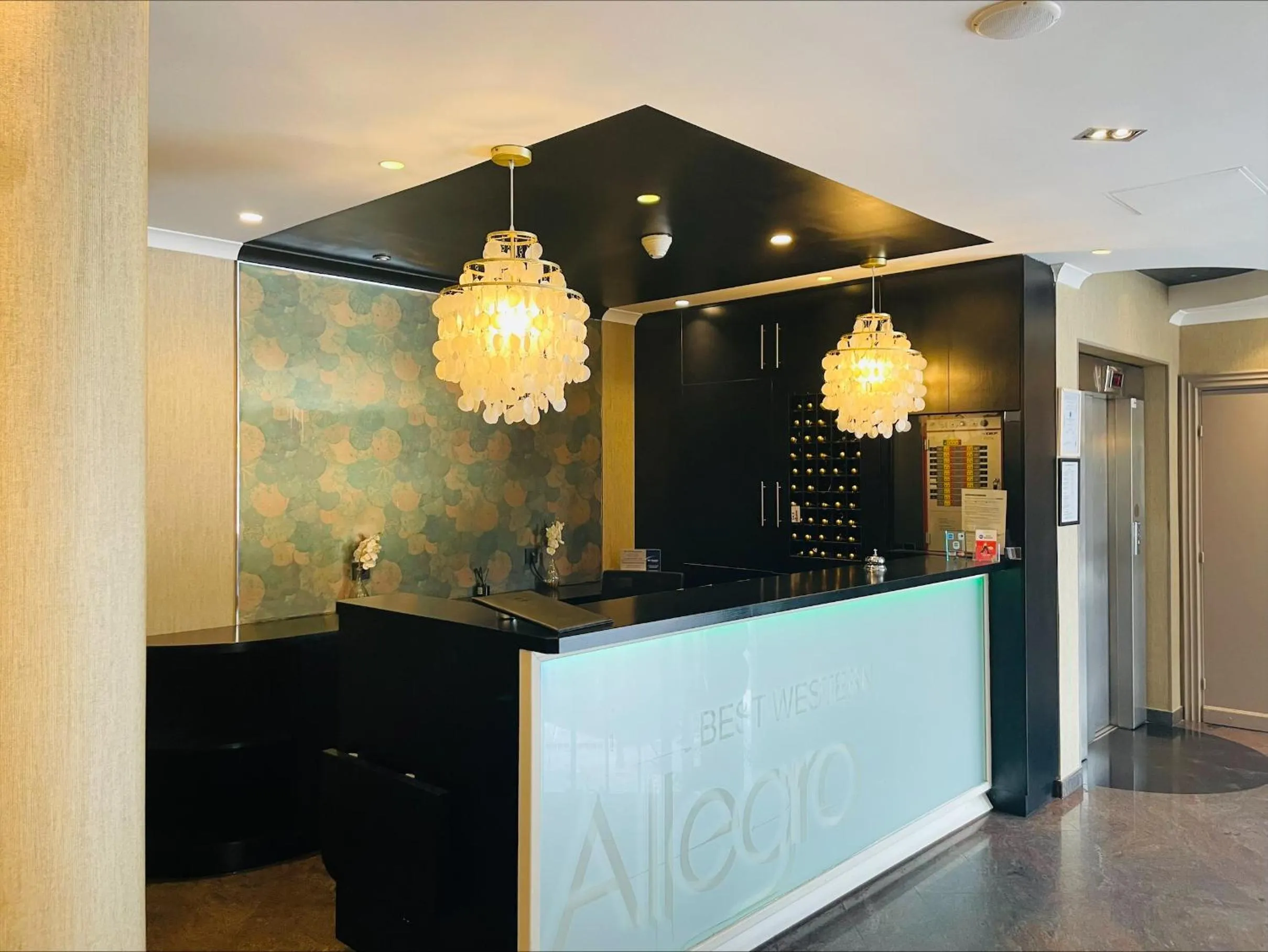 Lobby or reception in Best Western Allegro Nation